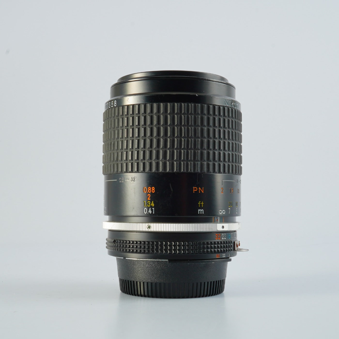 Nikon Ai-S Micro NIKKOR 105mm F/2.8 Prime Lens