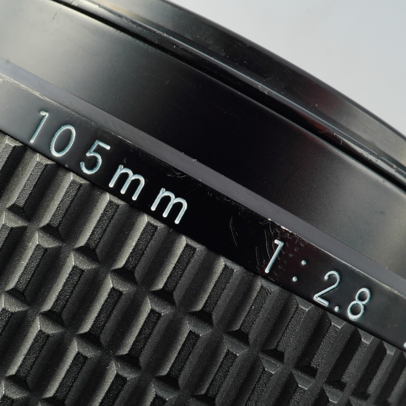 Nikon Ai-S Micro NIKKOR 105mm F/2.8 Prime Lens