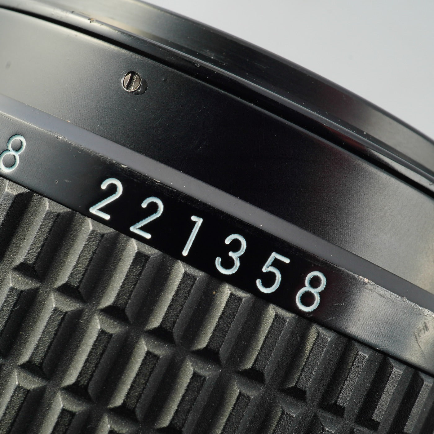 Nikon Ai-S Micro NIKKOR 105mm F/2.8 Prime Lens