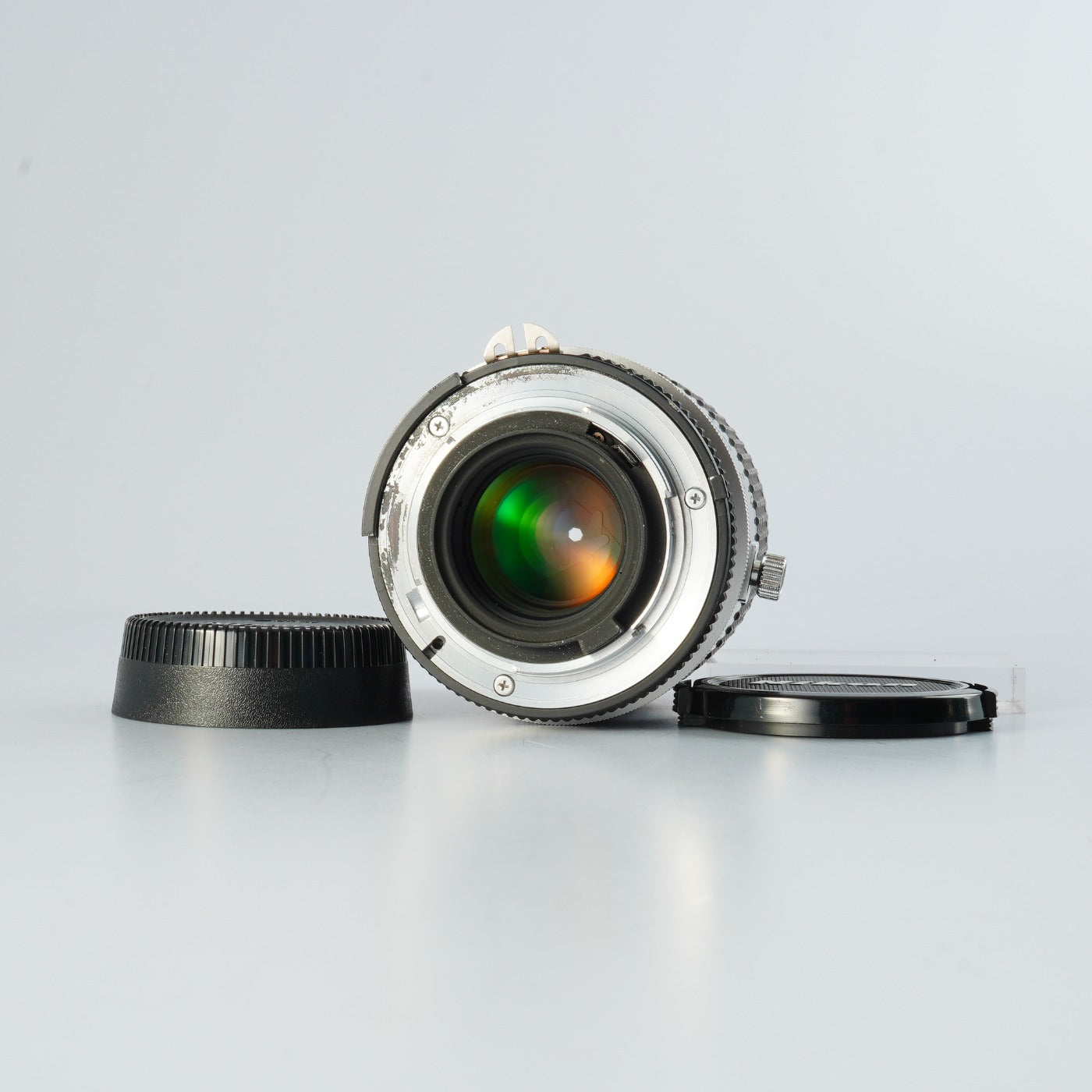 Nikon Ai-S Micro NIKKOR 105mm F/2.8 Prime Lens