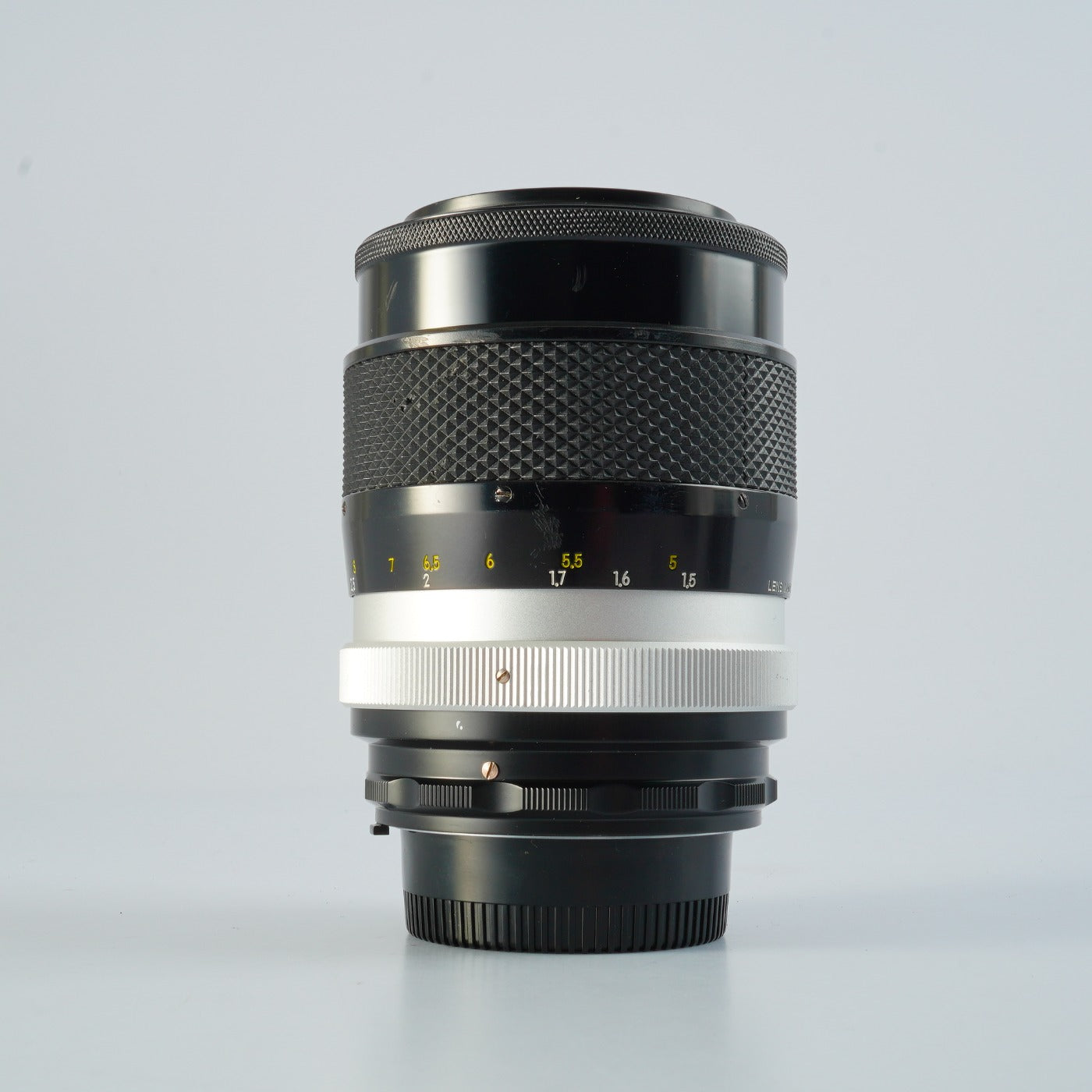 Nikon Ai NIKKOR-Q Auto 135mm F/2.8 prime lens