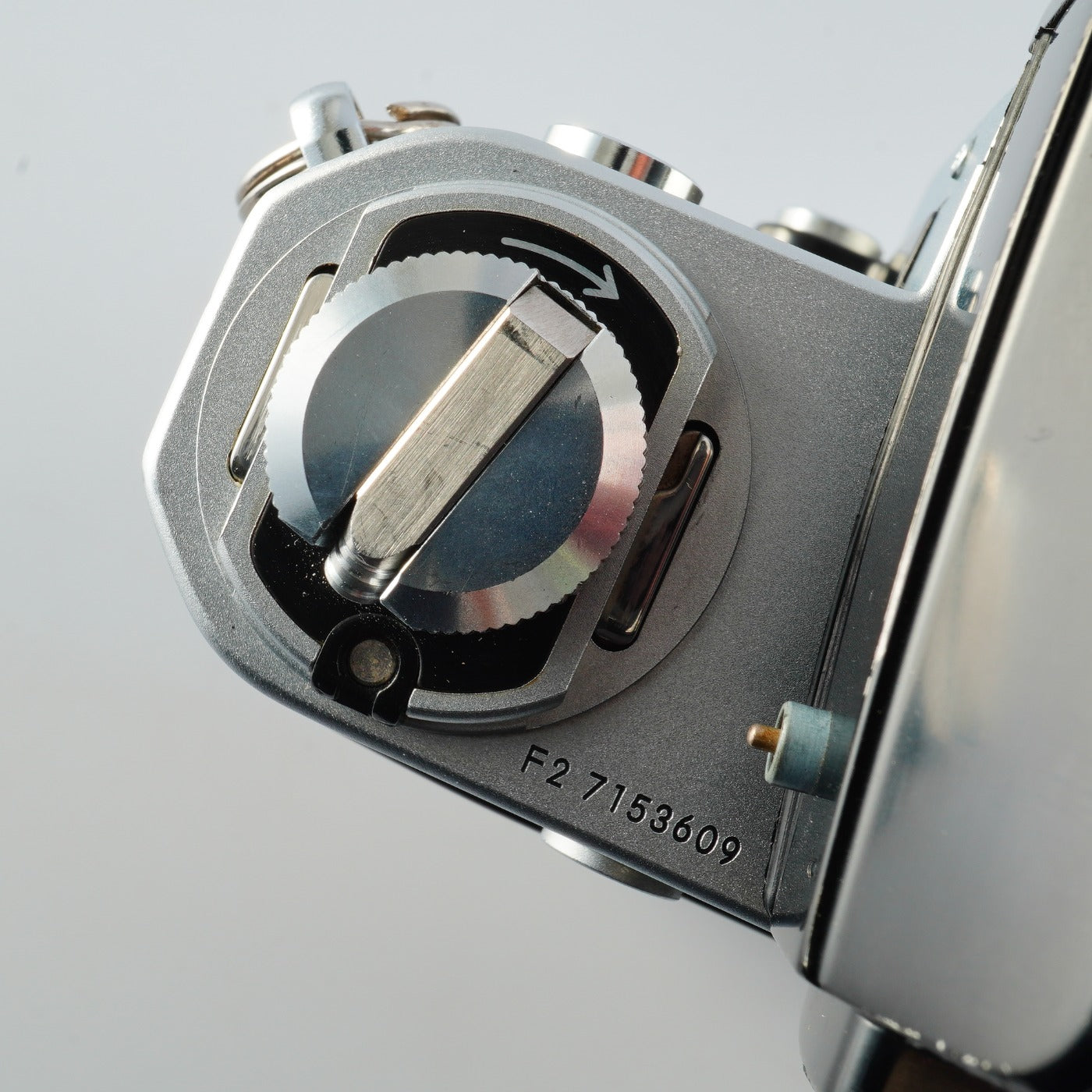 [Überholt] Nikon F2 Photomic DP-1 Silber + NIKKOR 50 mm F/1.4 MF Film-Spiegelreflexkamera