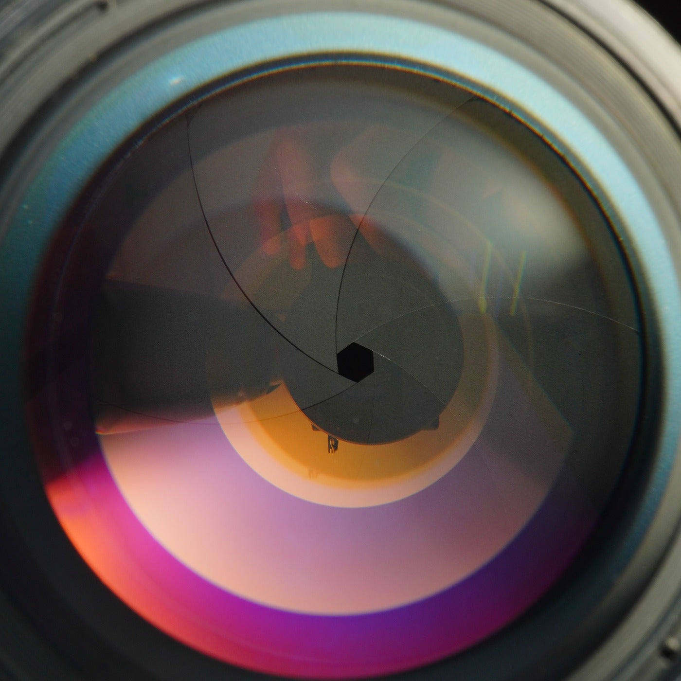 Nikon Nikkor H 85mm F/1.8 単焦点レンズ