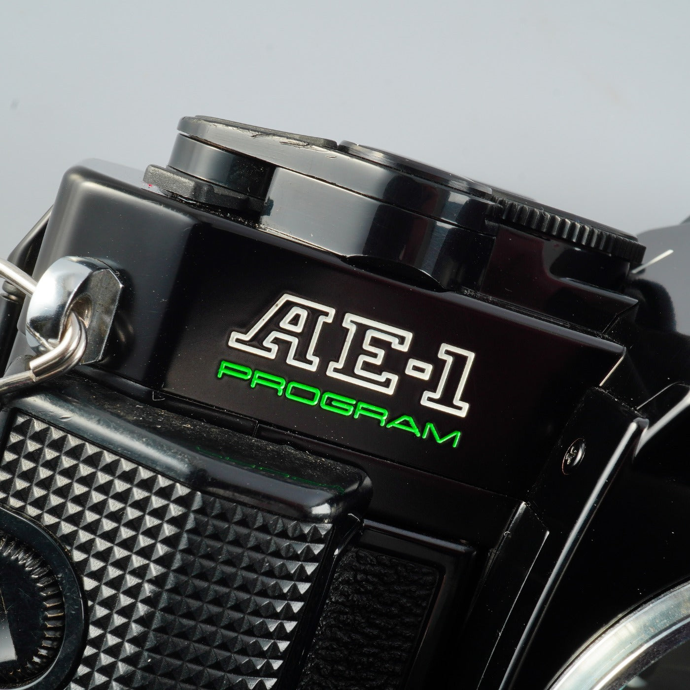 【CLA’d】 Canon AE-1 Program + New FD 50mm F/1.4 MF フィルム一眼レフカメラ