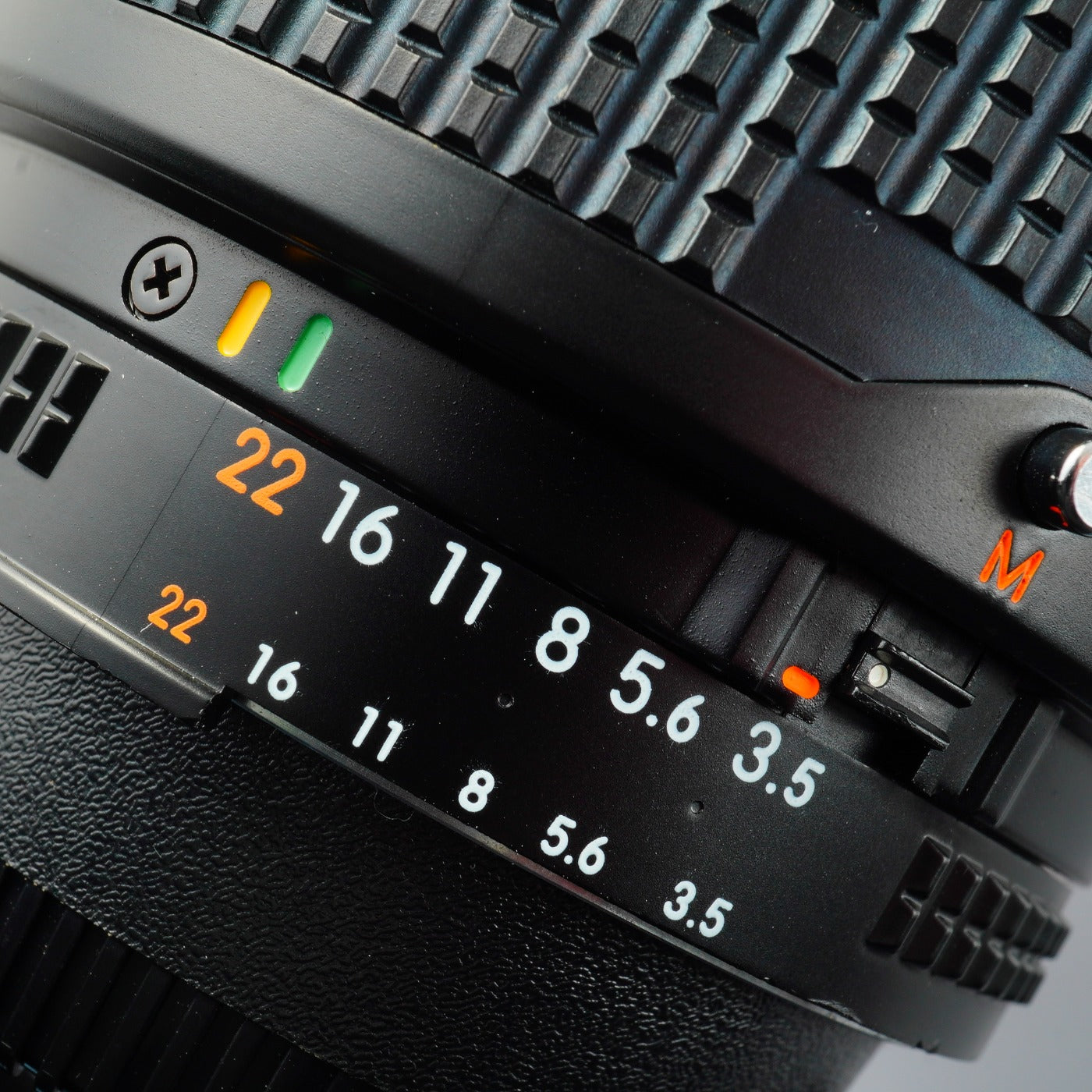 Nikon AF NIKKOR 28-85mm F/3.5-4.5 Zoom Lens