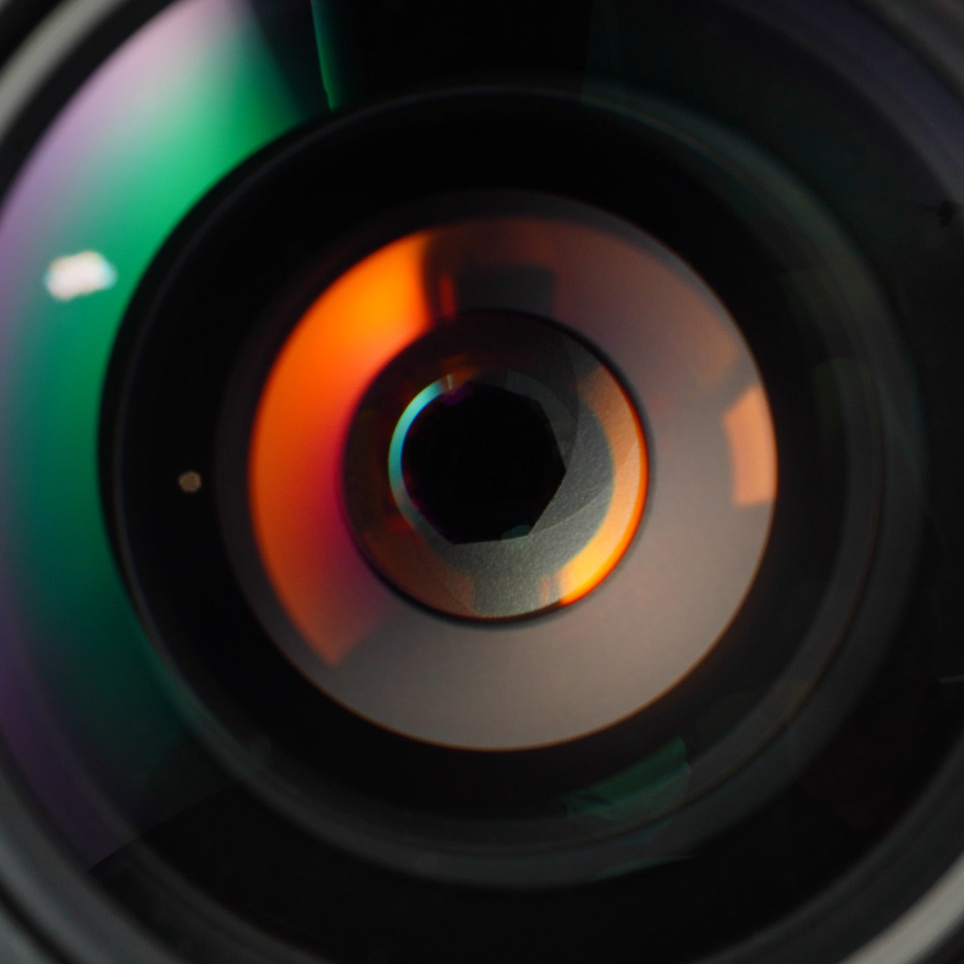 MINOLTA AF 28mm F/2.8 prime lens