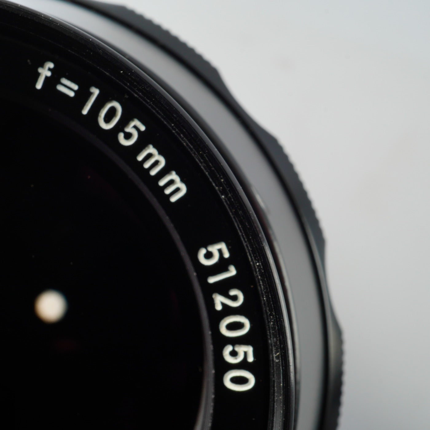 Nikon 非Ai NIKKOR-P.C Auto 105mm F/2.5 単焦点レンズ