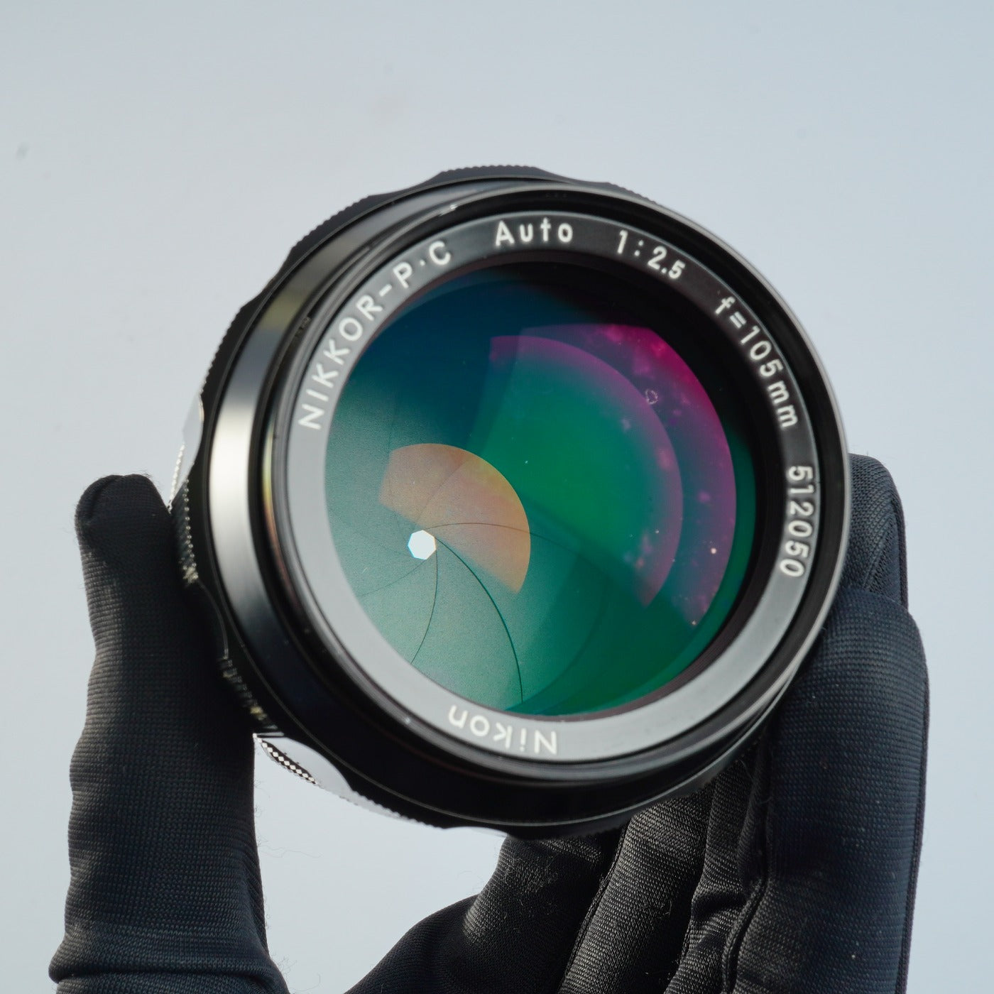 Nikon 非Ai NIKKOR-P.C Auto 105mm F/2.5 単焦点レンズ
