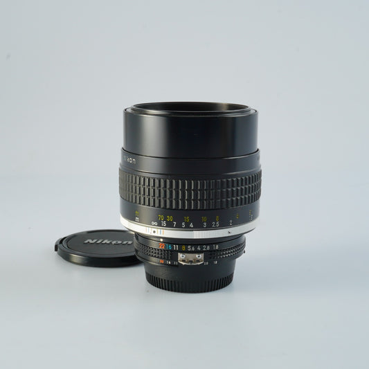 Nikon Ai-S NIKKOR 105mm F/1.8 Prime Lens
