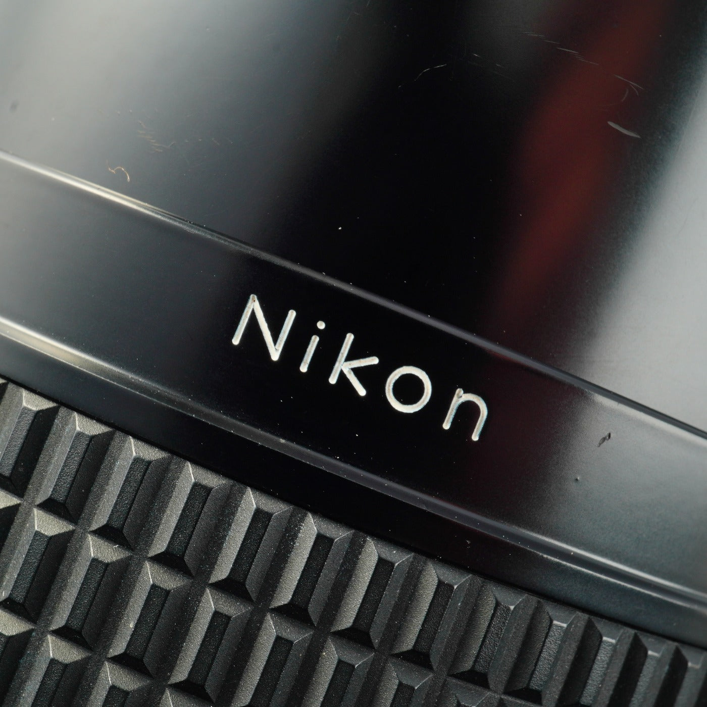 Nikon Ai-S NIKKOR 105mm F/1.8 Prime Lens