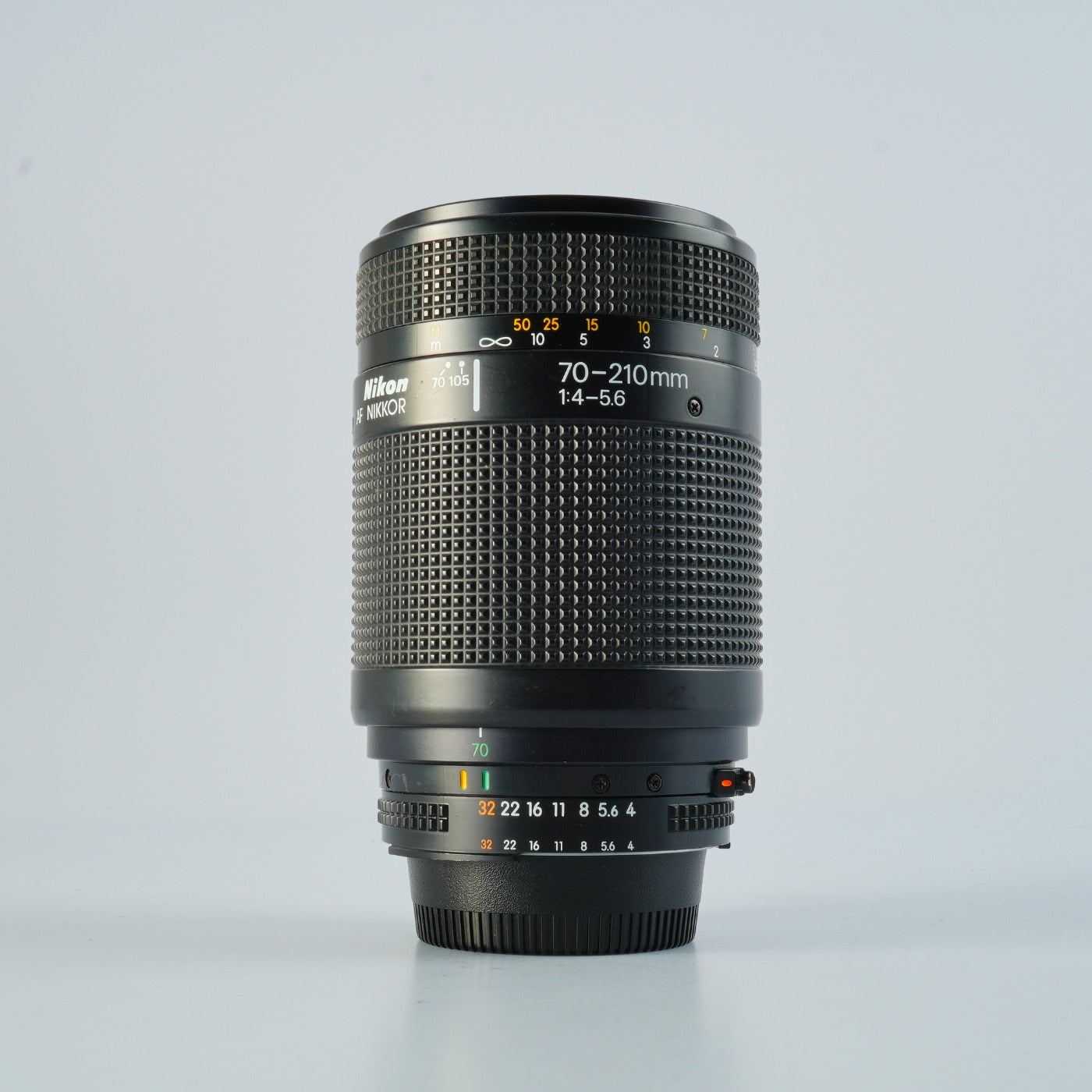 Nikon AF NIKKOR 70-210mm F/4-5.6 Zoom Lens