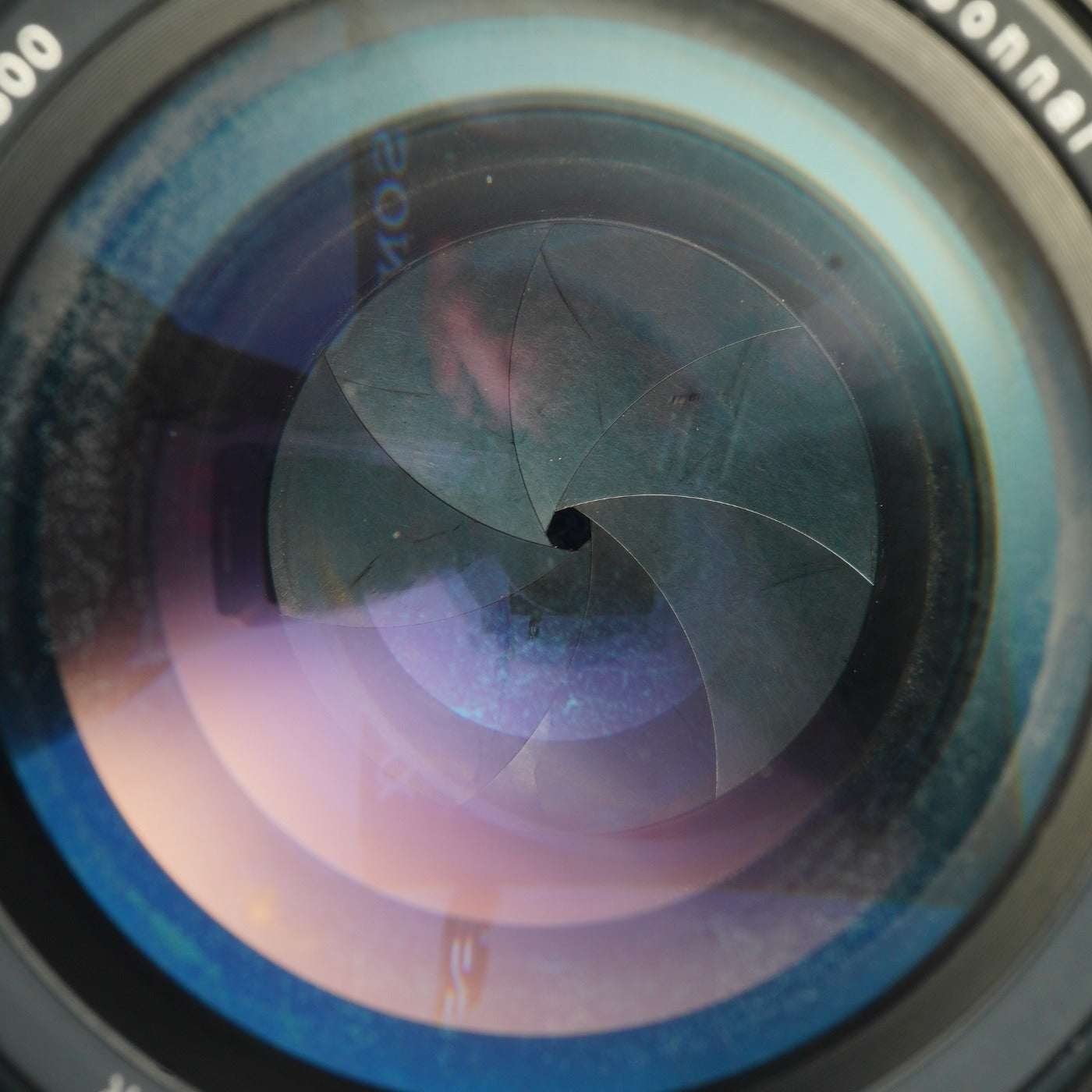 Carl Zeiss Jena DDR sonnar 180mm F/2.8 (for M42) prime lens