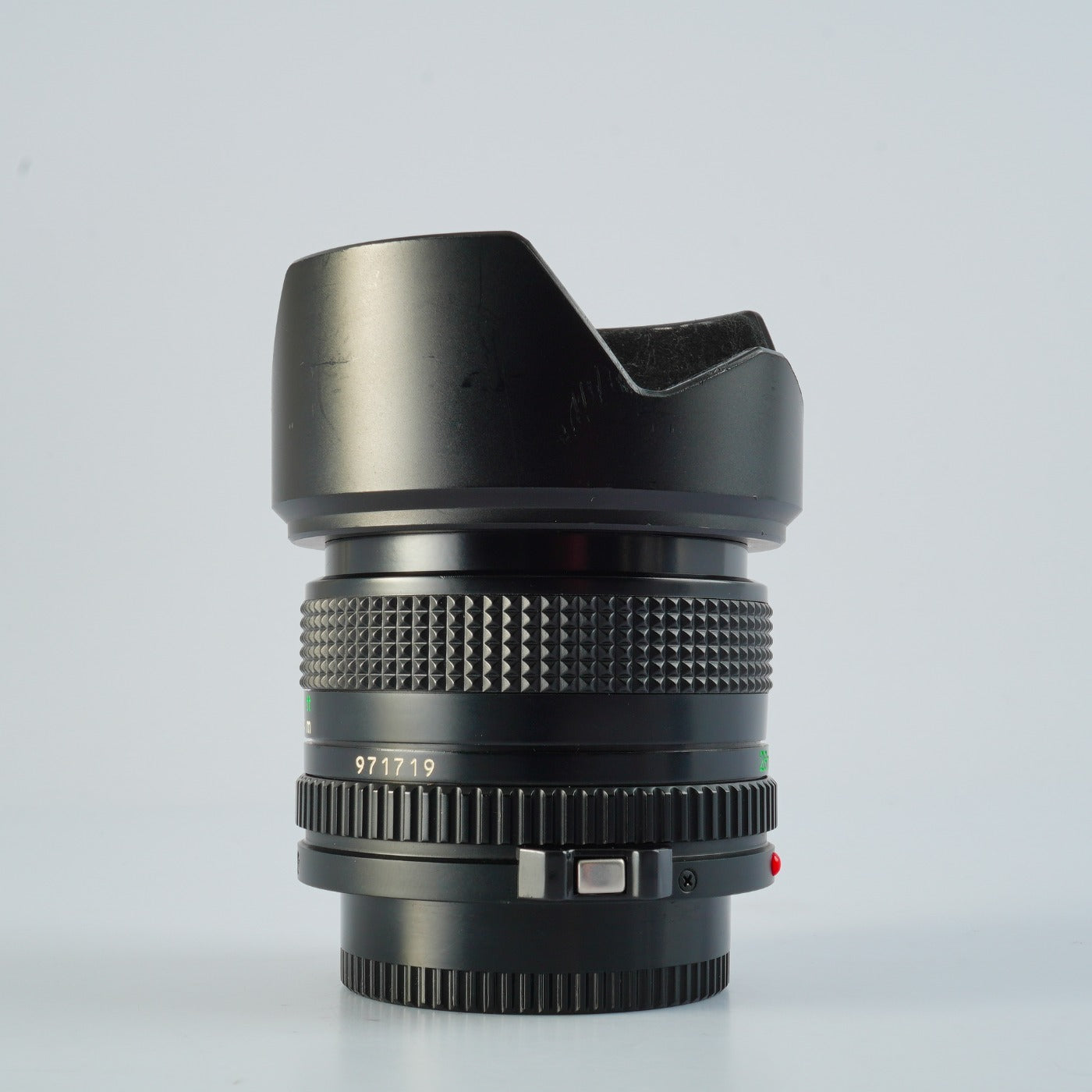 Canon New FD NFD 28mm F/2.8 Festbrennweitenobjektiv