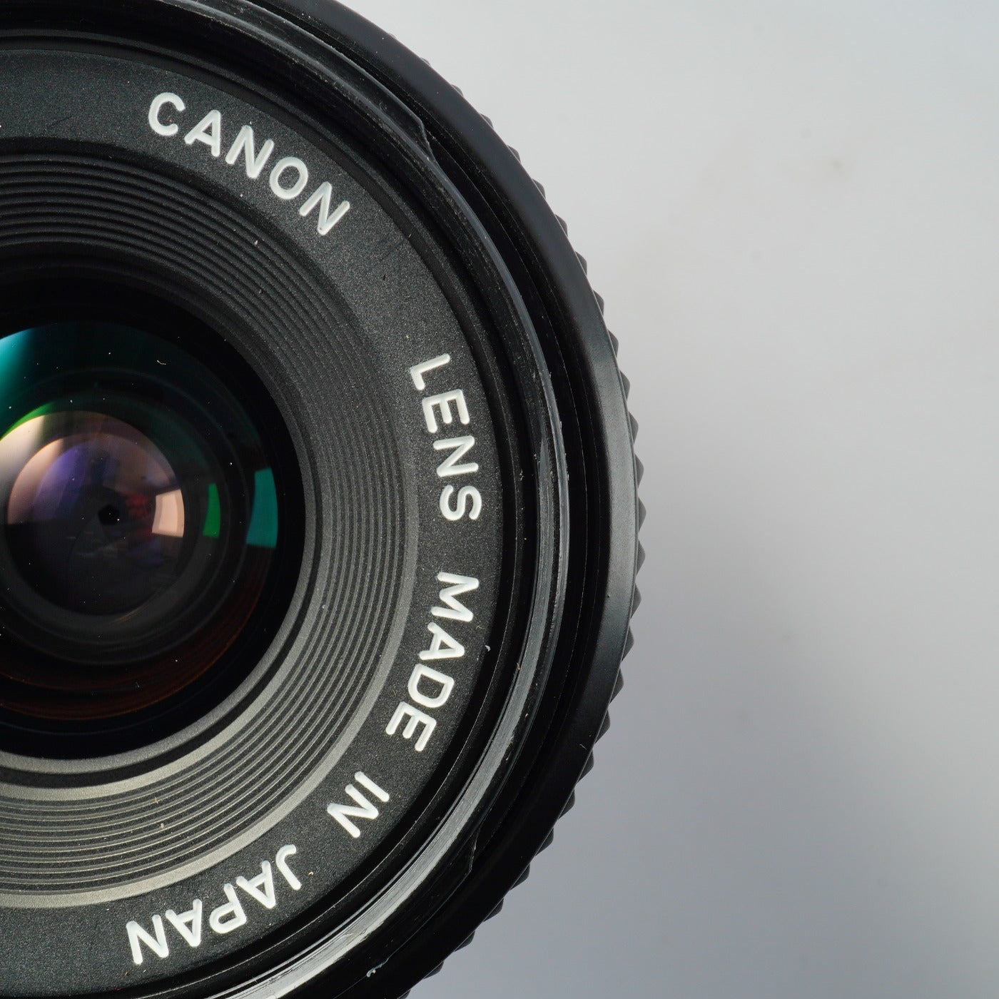 Canon New FD NFD 28mm F/2.8 Festbrennweitenobjektiv