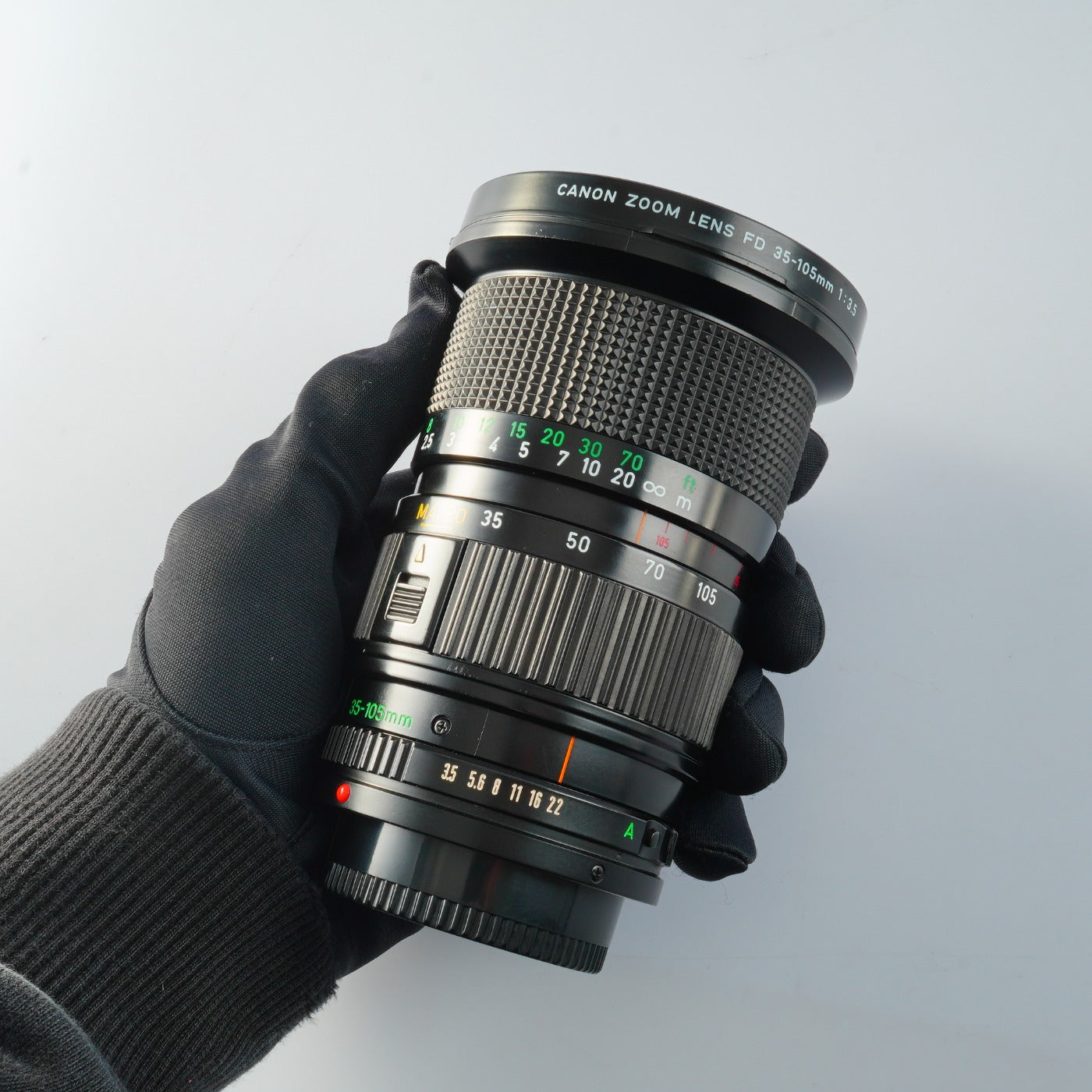 Canon New FD 35-105mm F/3.5 Zoomobjektiv