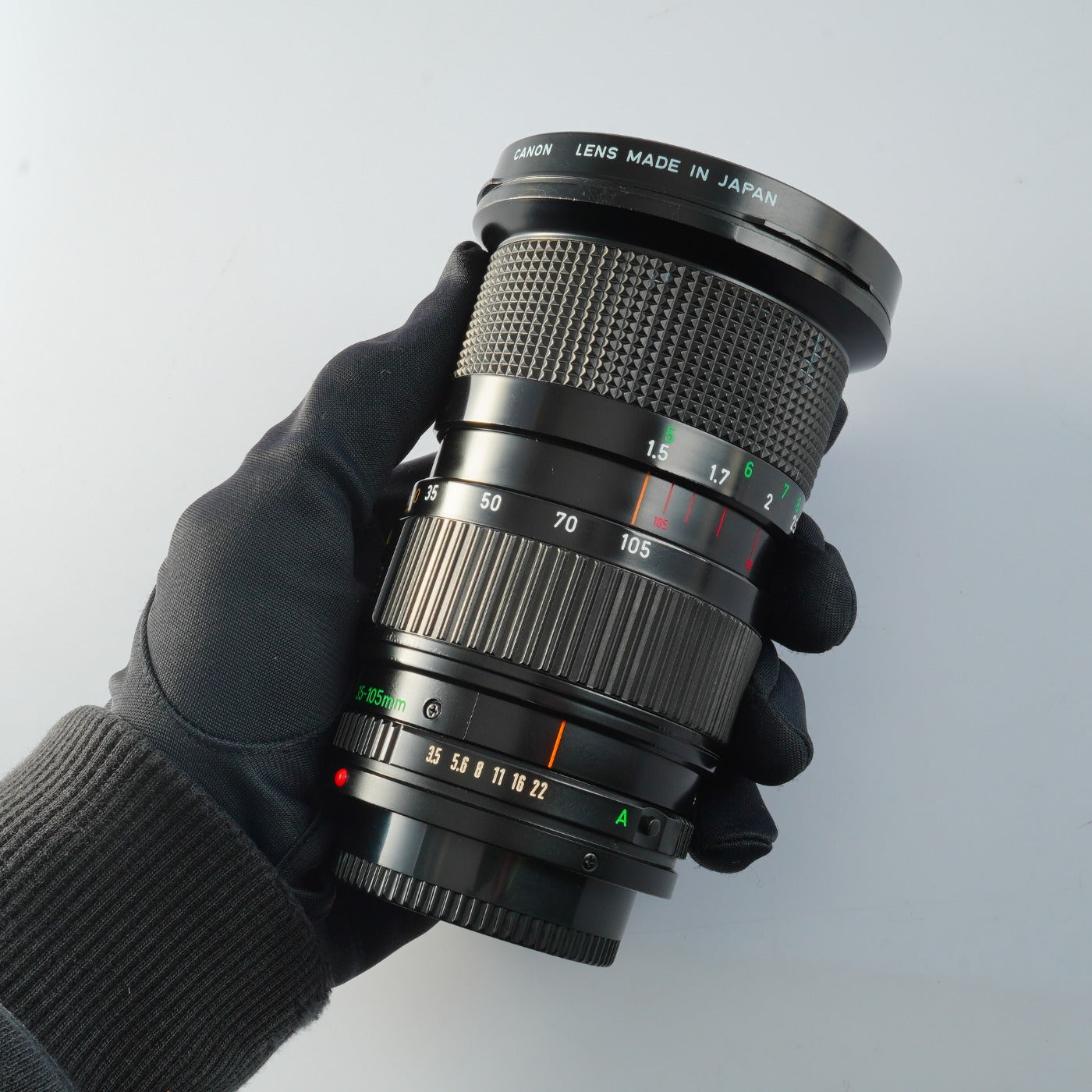Canon New FD 35-105mm F/3.5 Zoomobjektiv
