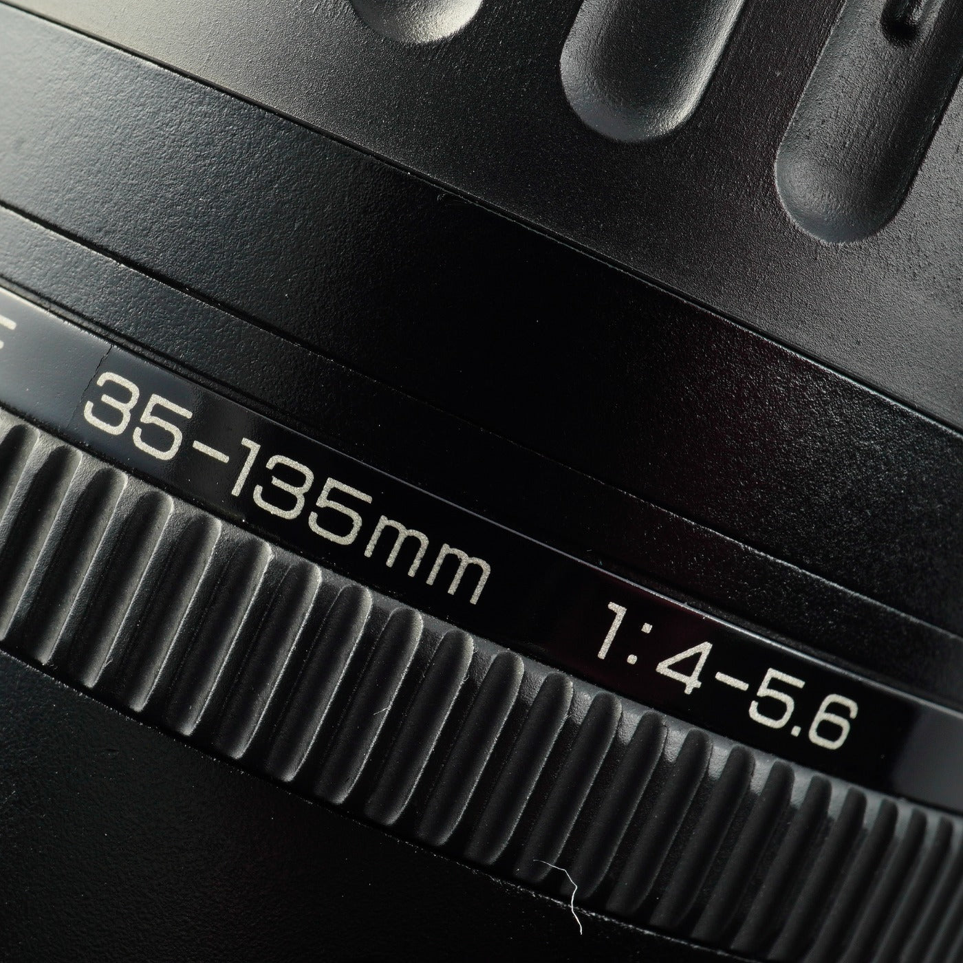 Canon EF 35-135mm F/4-5.6 USM ズームレンズ