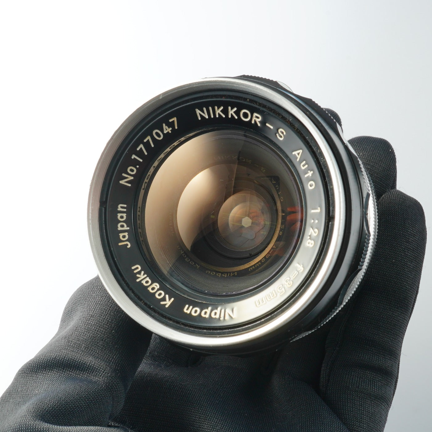 Nikon 非Ai NIKKOR-S Auto 35mm F/2.8 PAT PEND 単焦点レンズ