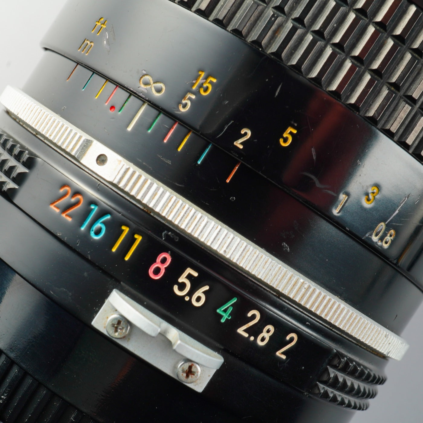 Nikon non-Ai NIKKOR 35mm F/2 prime lens