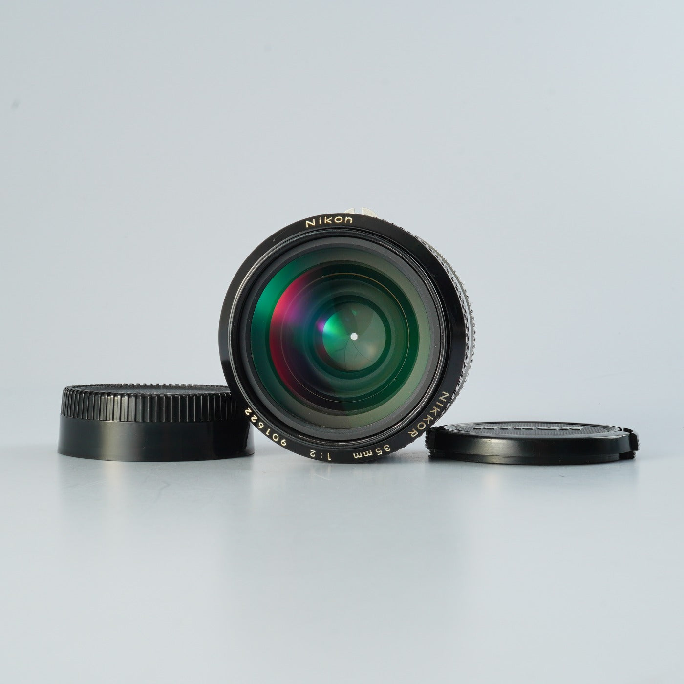 Nikon non-Ai NIKKOR 35mm F/2 prime lens
