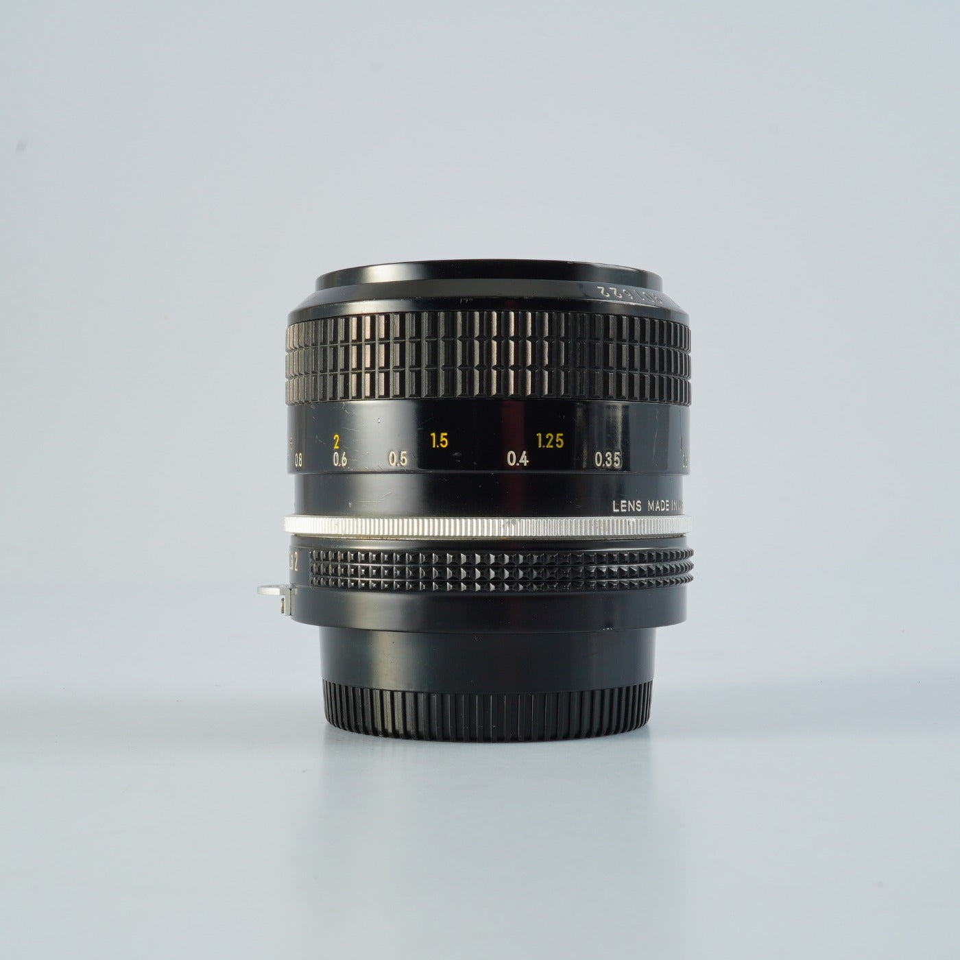 Nikon non-Ai NIKKOR 35mm F/2 prime lens