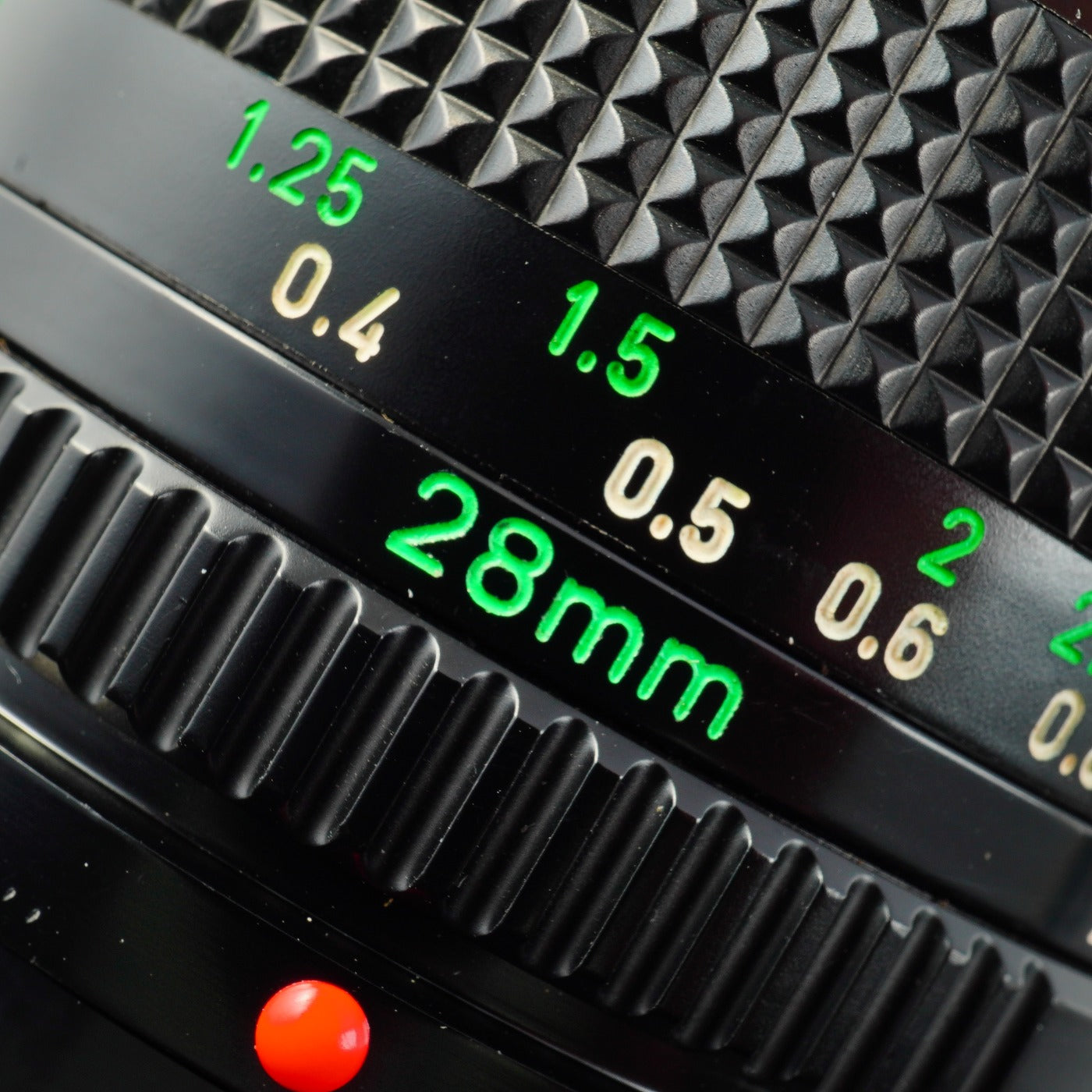 Canon New FD NFD 28mm F/2.8 Festbrennweitenobjektiv