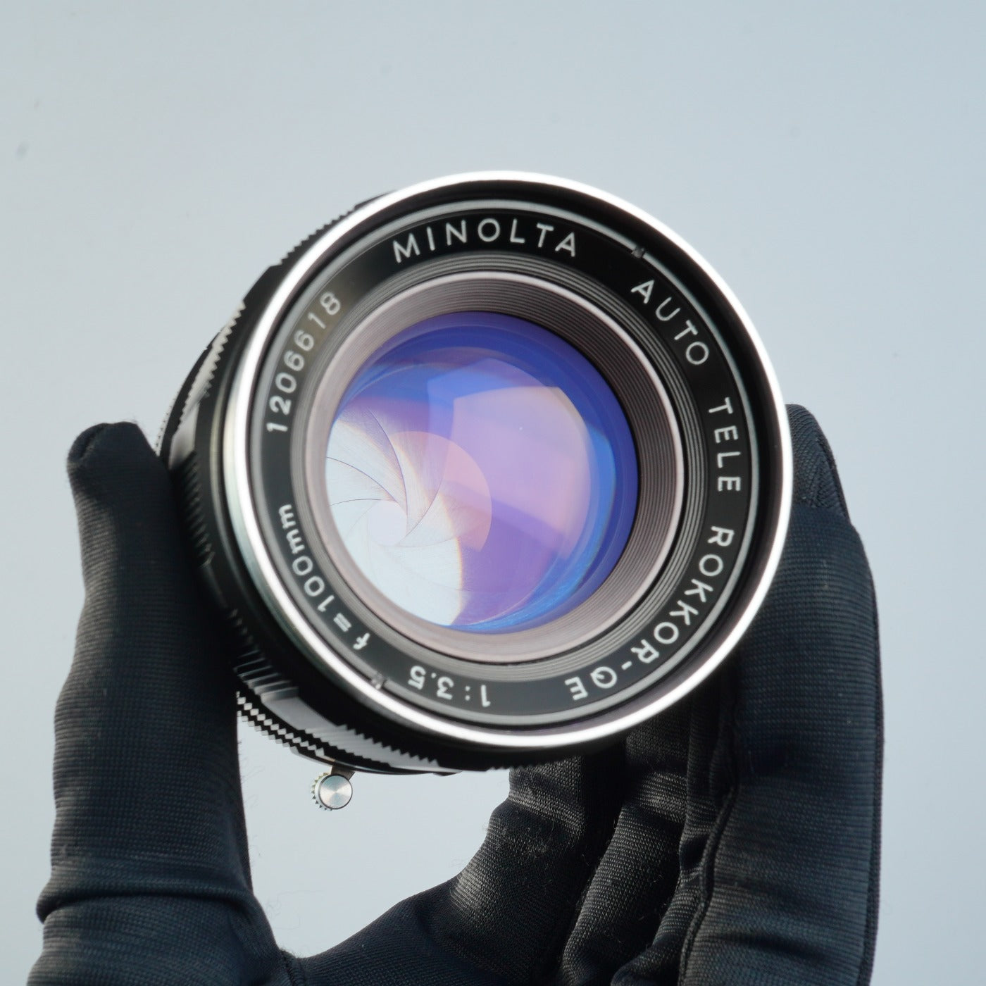 MINOLTA Auto Tele Rokkor-QE 100mm F/3.5 prime lens