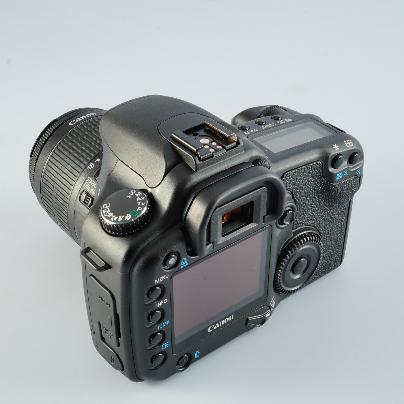 Canon EOS 30D + EF-S 18-55mm F/3.5-5.6 IS Ⅱ + CF 2GB デジタル一眼