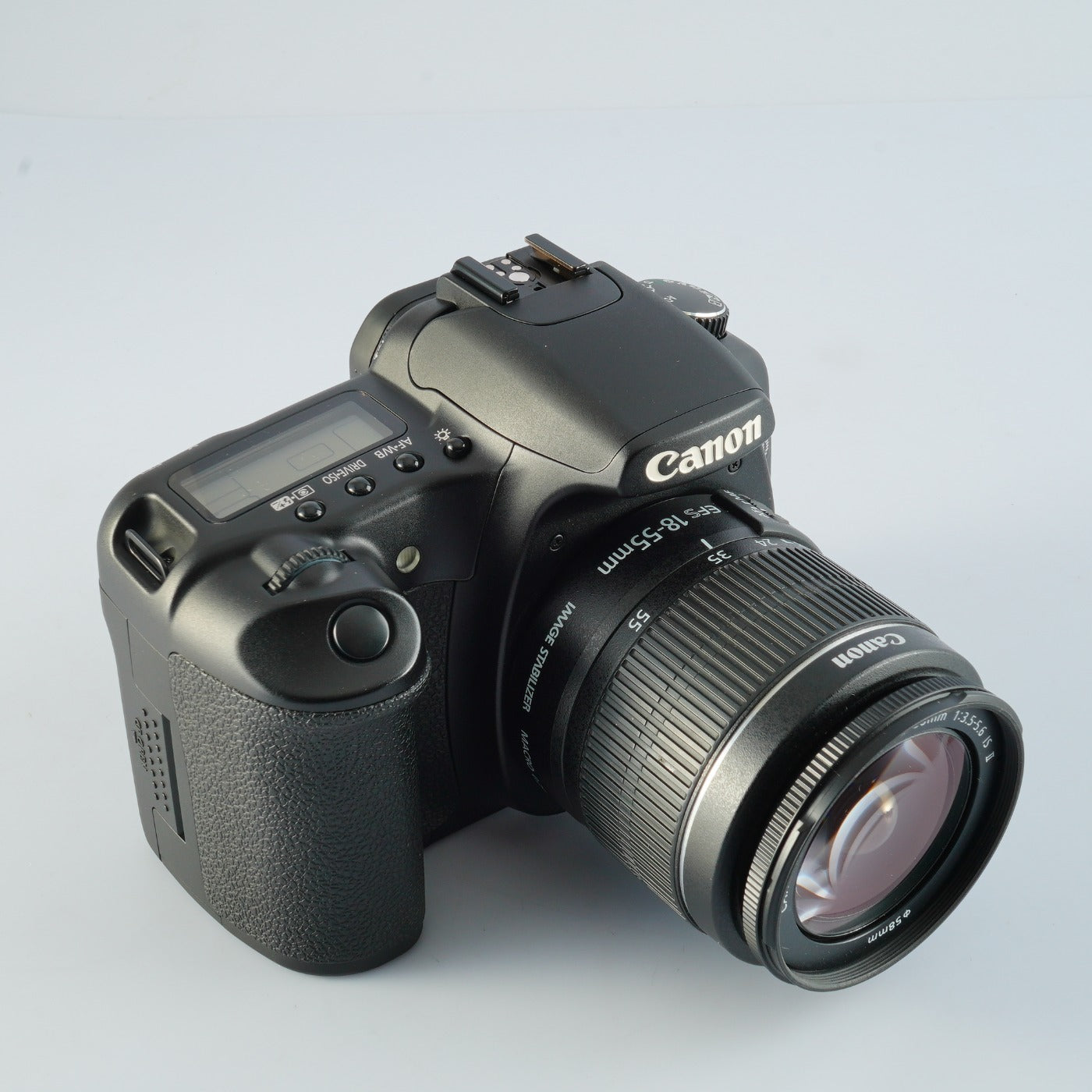 Canon EOS 30D + EF-S 18-55mm F/3.5-5.6 IS Ⅱ + CF 2GB デジタル一眼レフカメラ