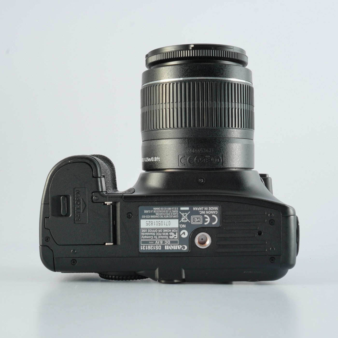 Canon EOS 30D + EF-S 18-55mm F/3.5-5.6 IS Ⅱ + CF 2GB デジタル一眼レフカメラ