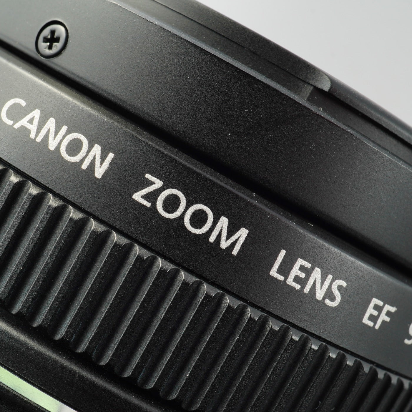 Canon EF 90-300mm F/4.5-5.6 Zoom Lens
