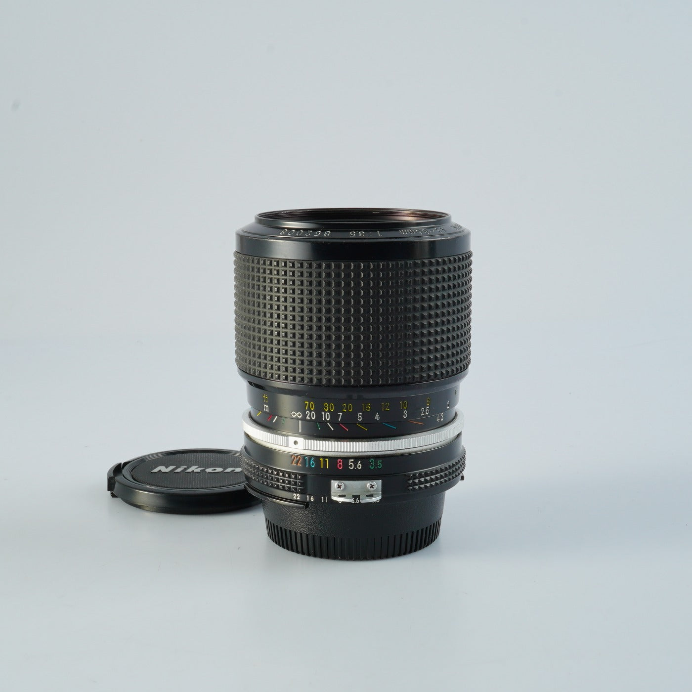 Nikon Ai Zoom-NIKKOR 43-86mm F/3.5 Zoom Lens