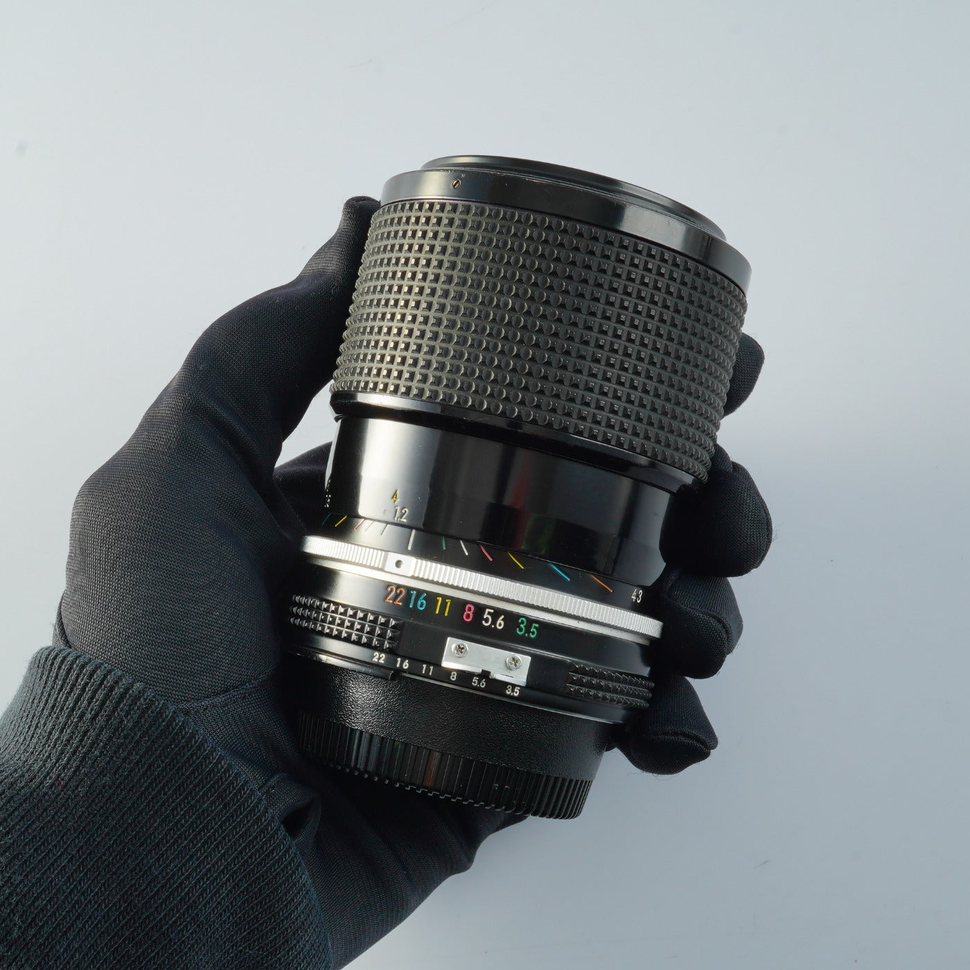 Nikon Ai Zoom-NIKKOR 43-86mm F/3.5 Zoom Lens