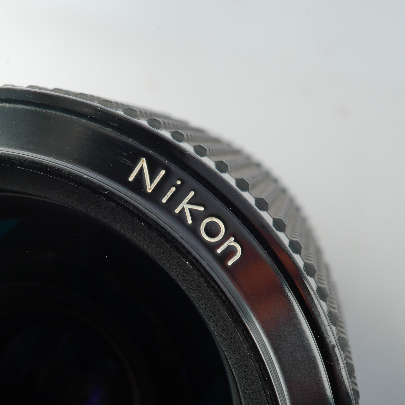 Nikon Ai Zoom-NIKKOR 43-86mm F/3.5 Zoom Lens