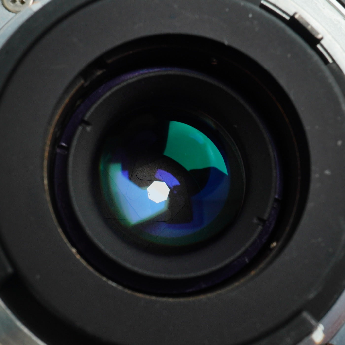Nikon Ai Zoom-NIKKOR 43-86mm F/3.5 Zoom Lens