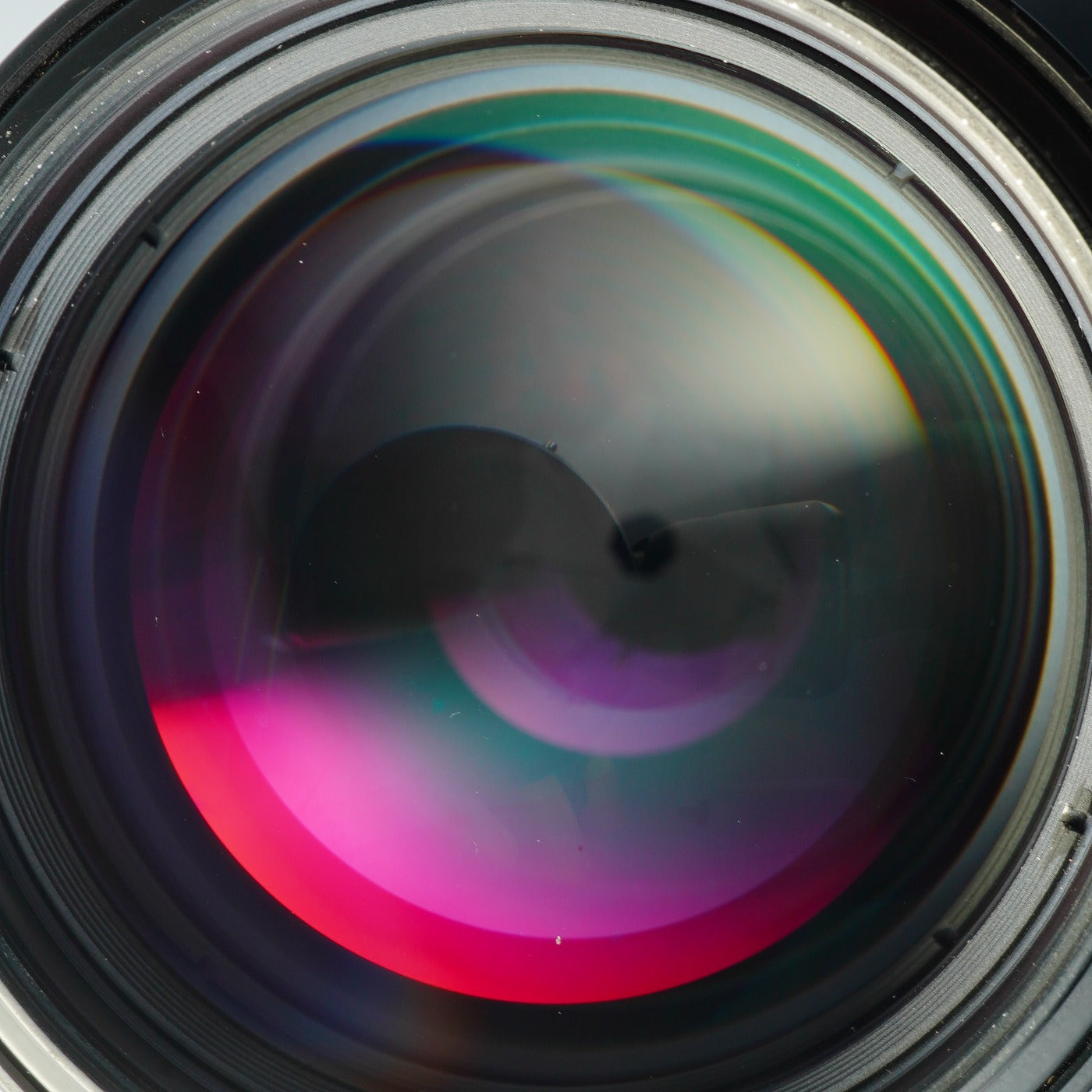 Nikon Ai NIKKOR 135mm F/2.8 prime lens