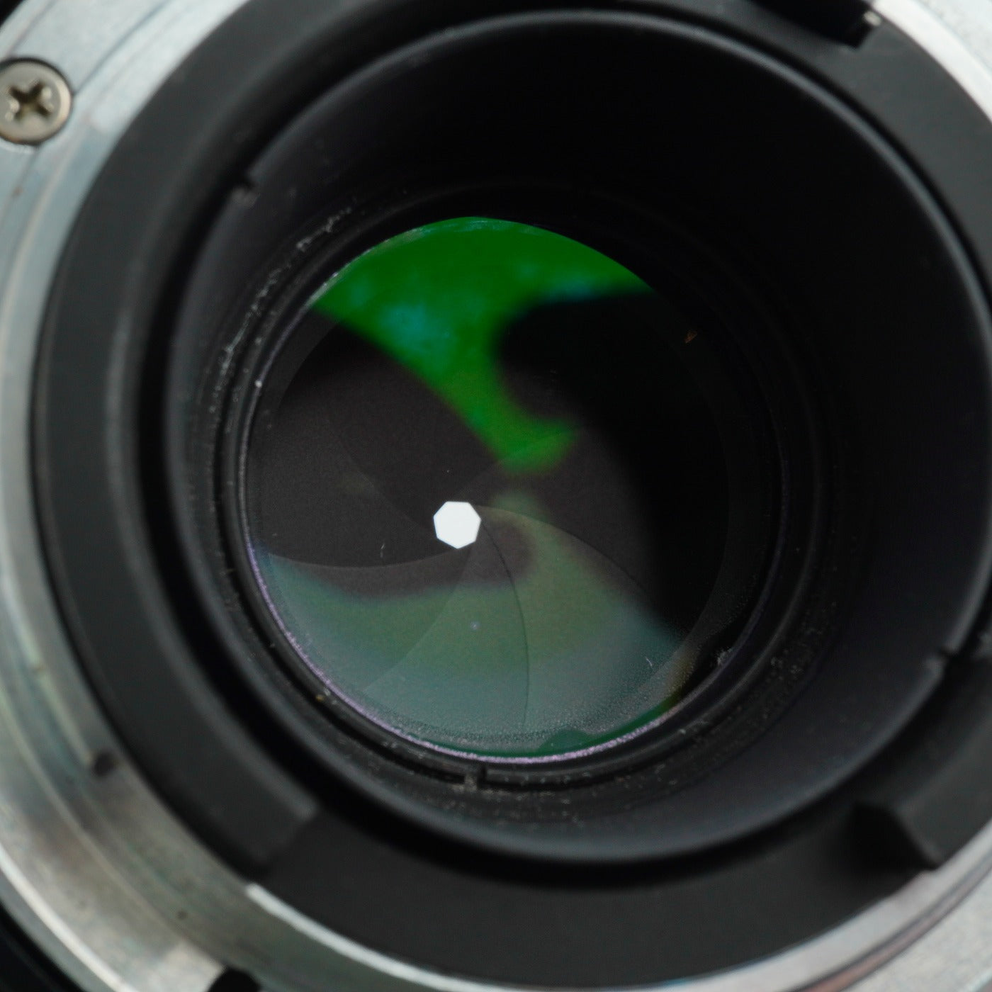 Nikon Ai NIKKOR 135mm F/2.8 prime lens