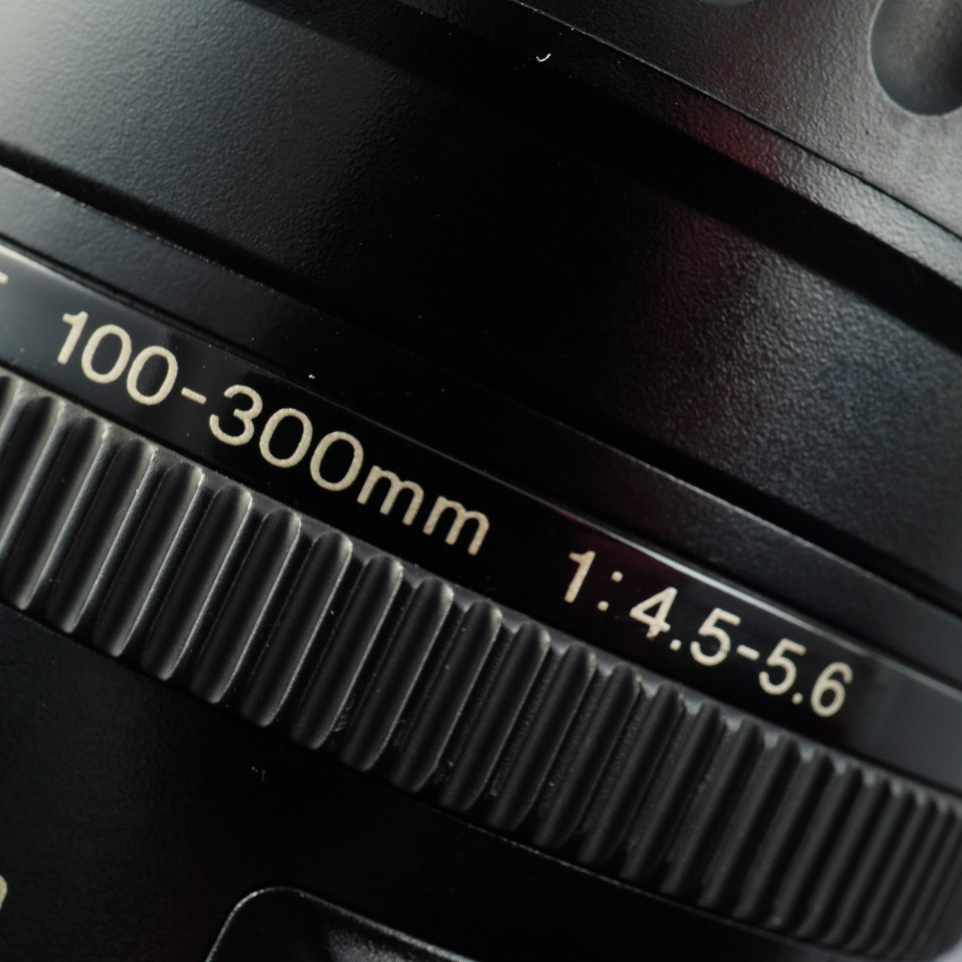 Canon EF 100-300mm F/4.5-5.6 USM ズームレンズ