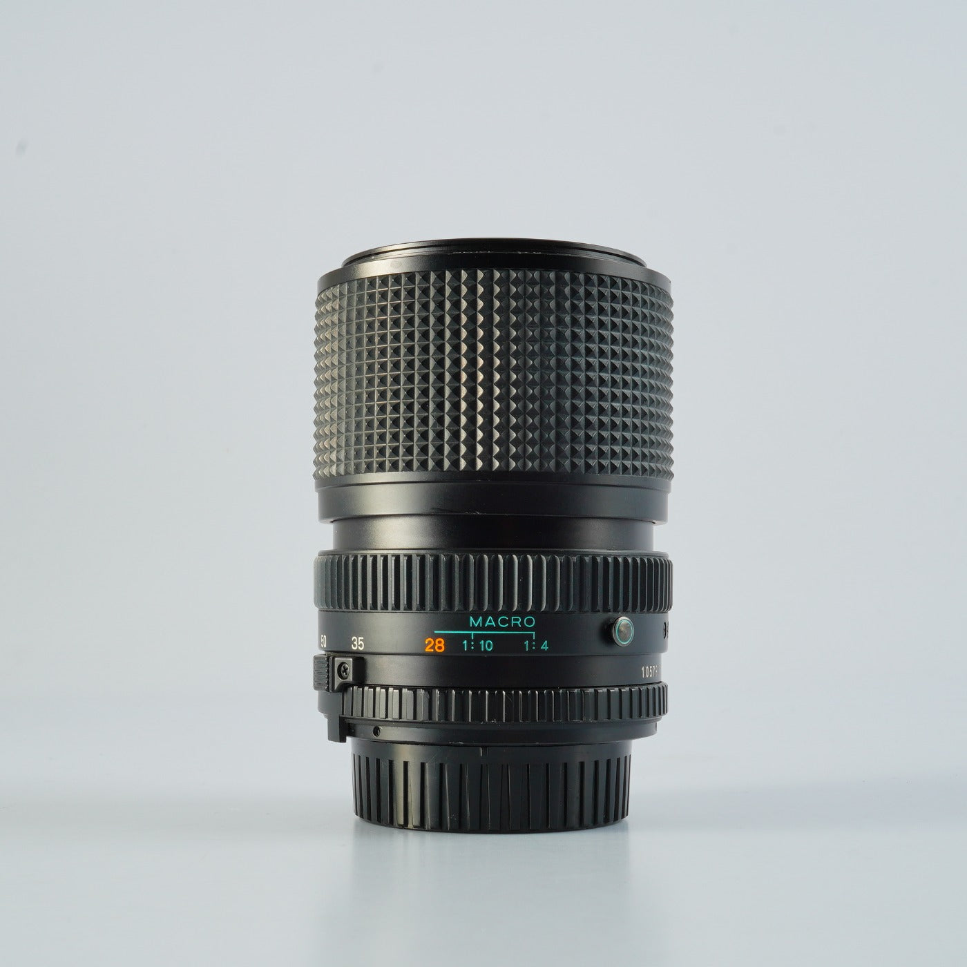 MINOLTA MD Zoom 28-85mm F/3.5-4.6 Zoom Lens