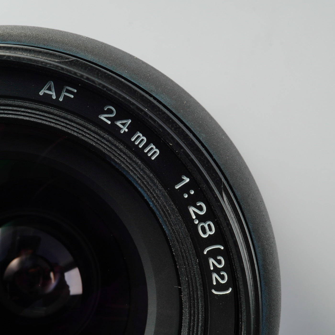 MINOLTA AF 24mm F/2.8 prime lens