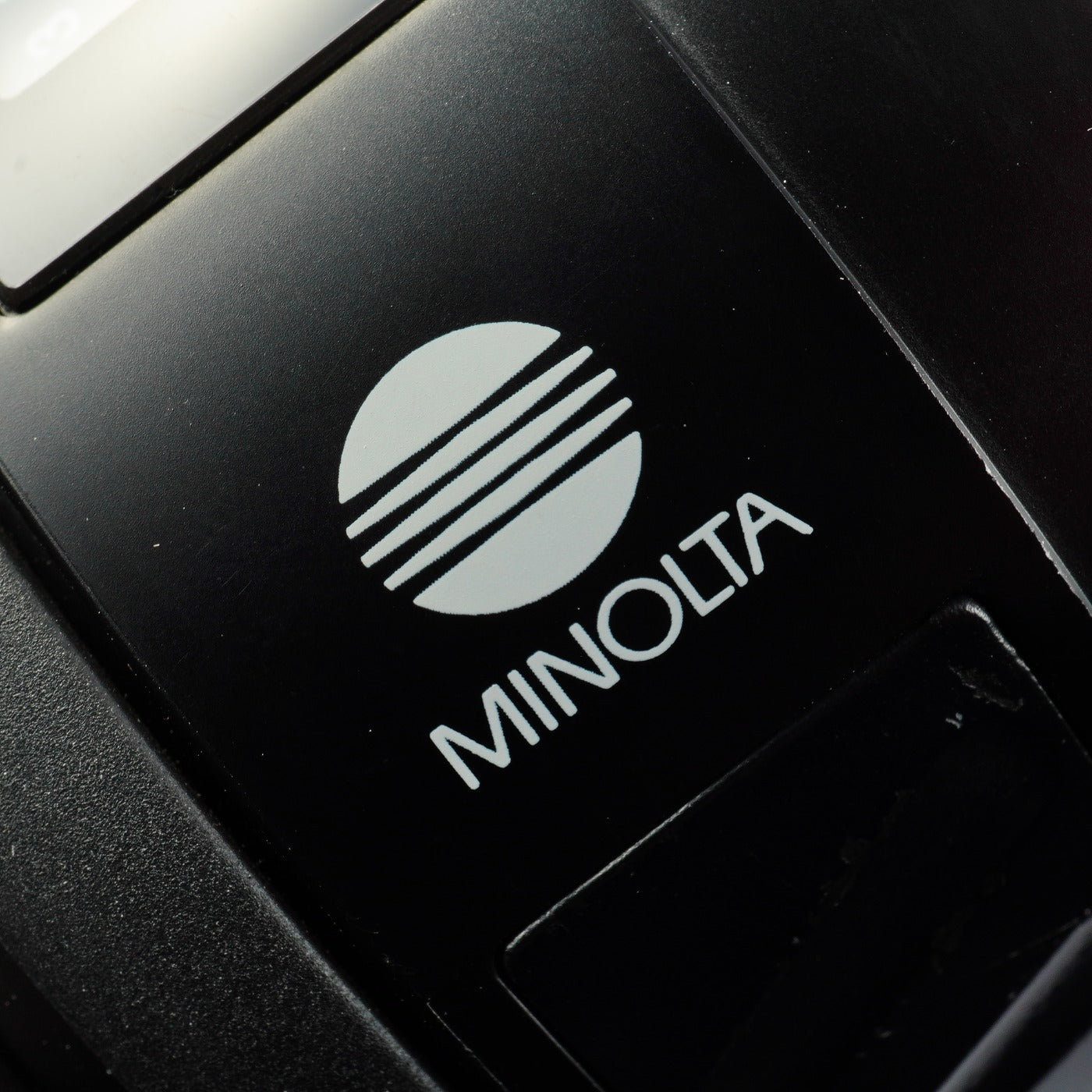 MINOLTA AF 24mm F/2.8 prime lens
