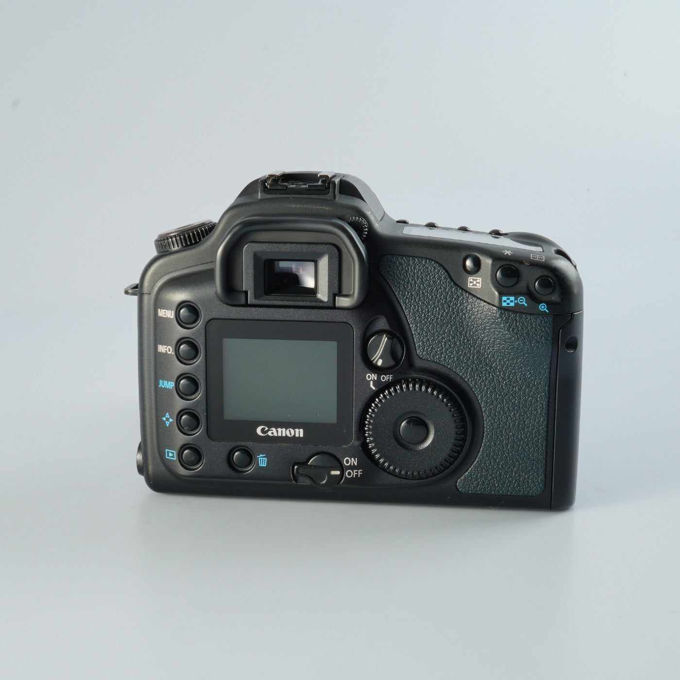 Canon EOS 10D + EF 28-80mm F/3.5-5.6 II + CF 2GB Digitale Spiegelreflexkamera