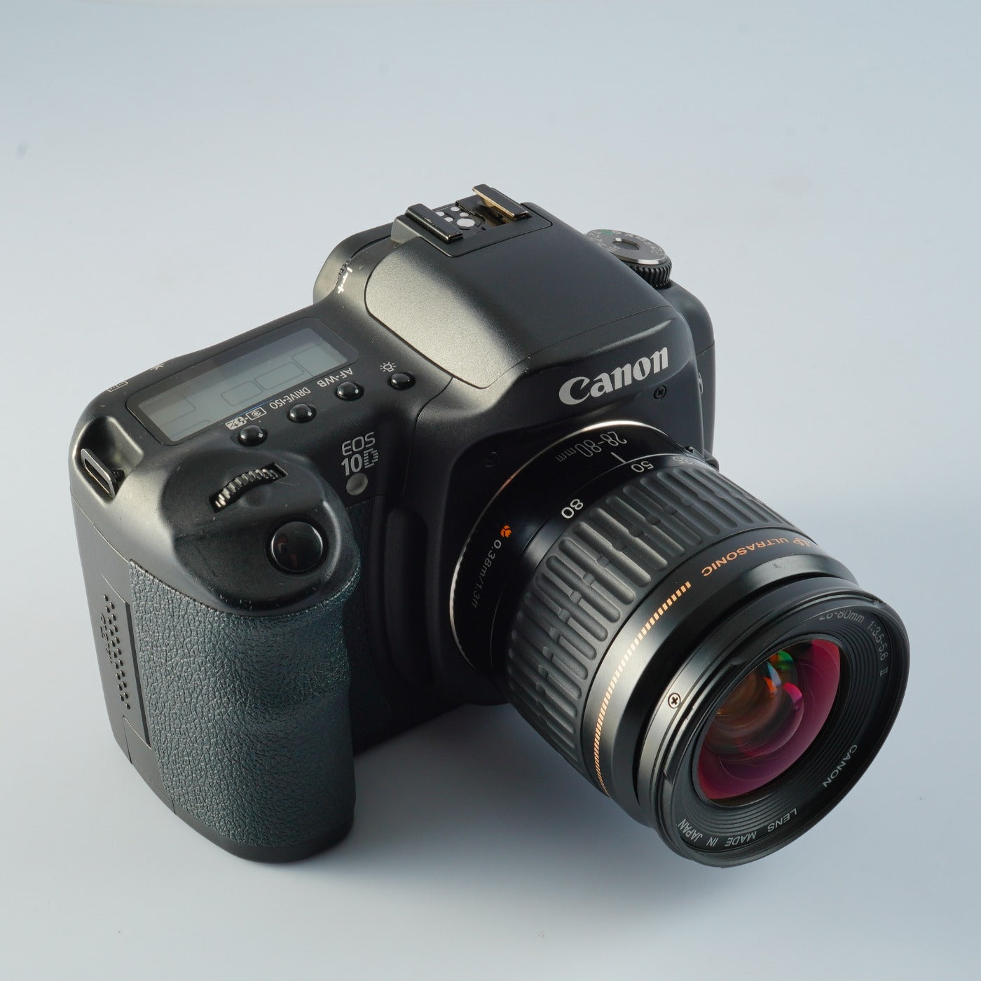Canon EOS 10D + EF 28-80mm F/3.5-5.6 II + CF 2GB Digitale Spiegelreflexkamera