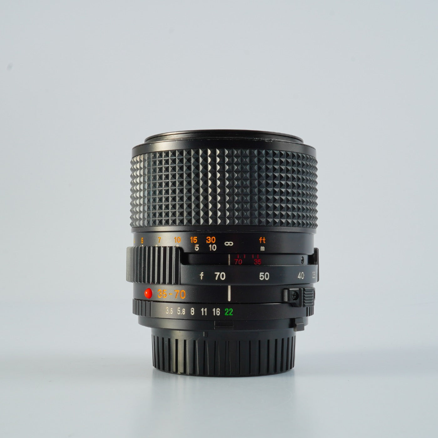 MINOLTA MD ZOOM 35-70mm F/3.5 Zoom Lens