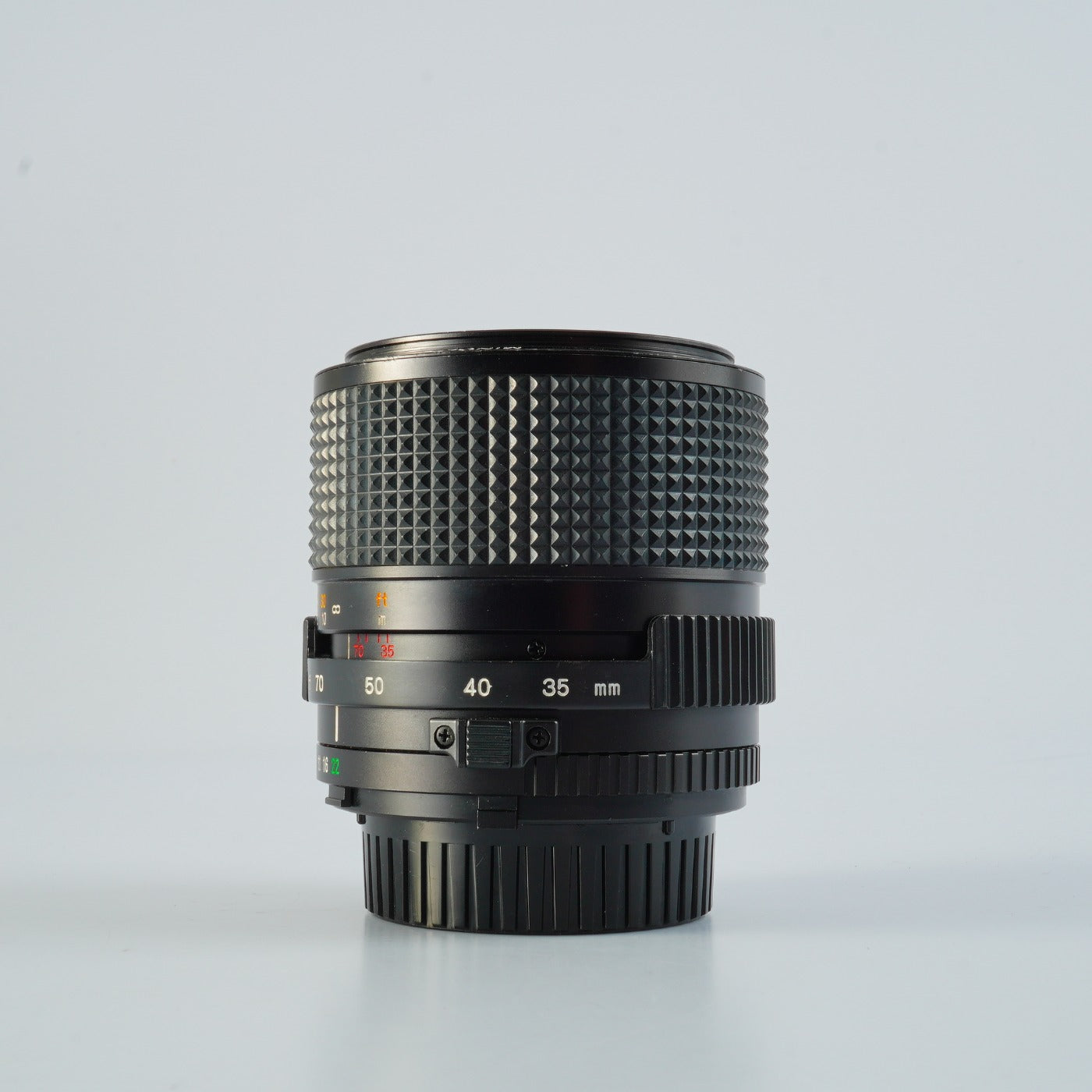 MINOLTA MD ZOOM 35-70mm F/3.5 Zoom Lens