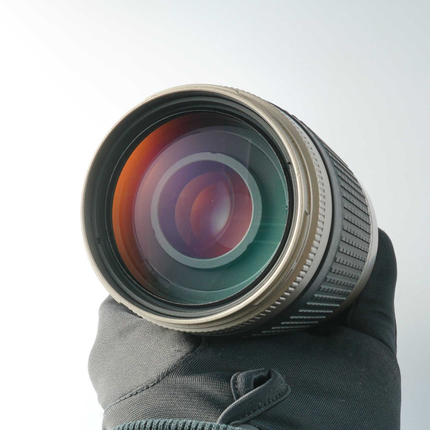 Nikon AF NIKKOR 70-300mm F/4-5.6 G Silver Zoom Lens