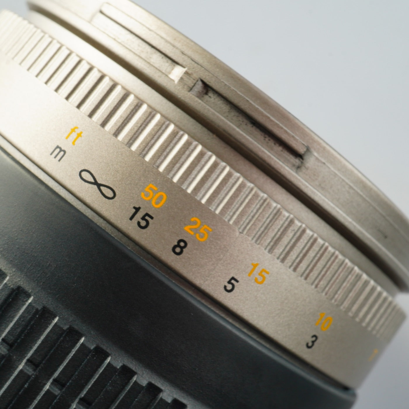 Nikon AF NIKKOR 70-300mm F/4-5.6 G Silver Zoom Lens