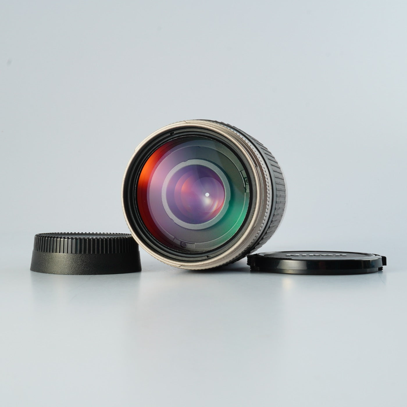 Nikon AF NIKKOR 70-300mm F/4-5.6 G Silver Zoom Lens