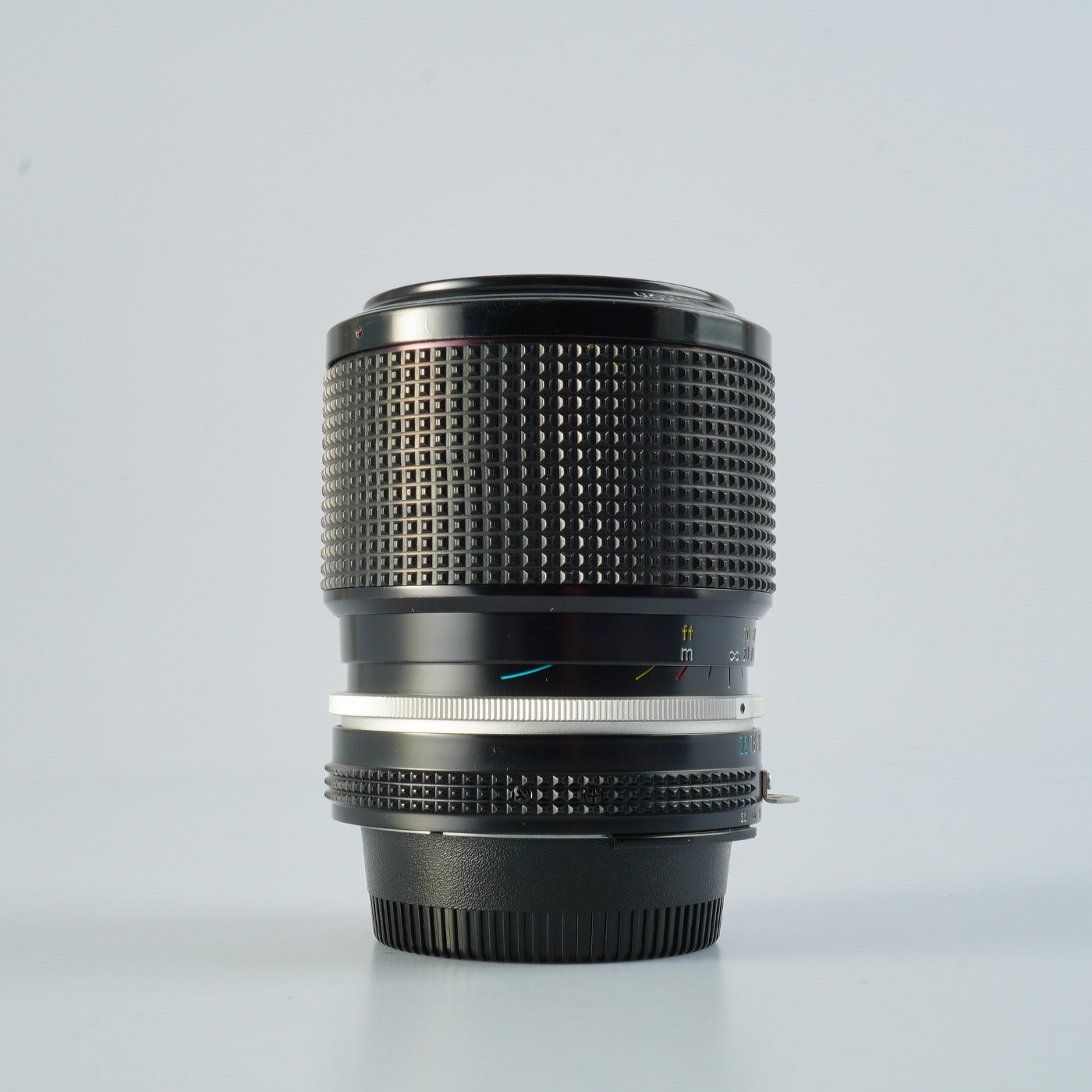 Nikon Ai Zoom-NIKKOR 43-86mm F/3.5 Zoom Lens