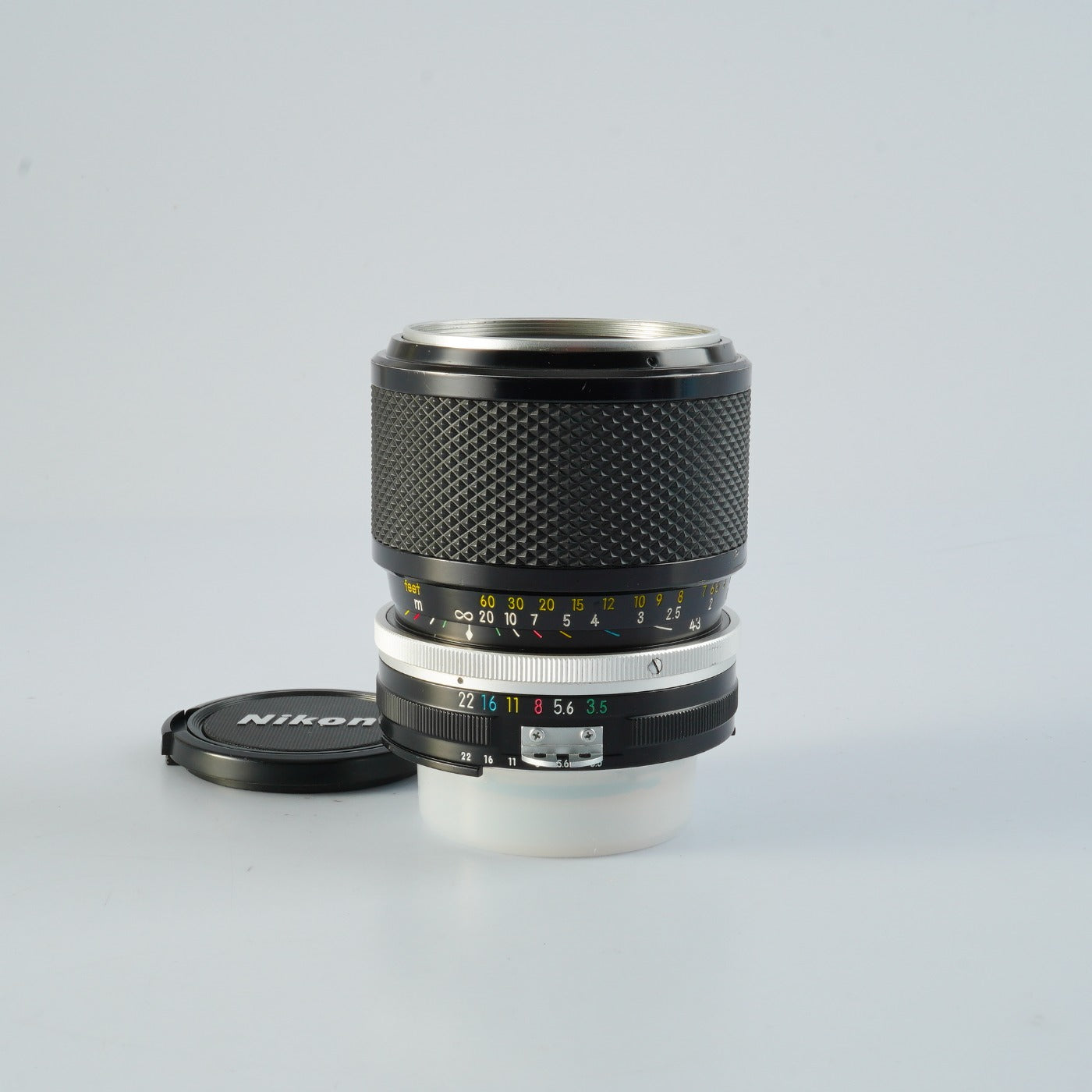 Nikon Ai Zoom-NIKKOR Auto 43-86mm F/3.5 Zoom Lens